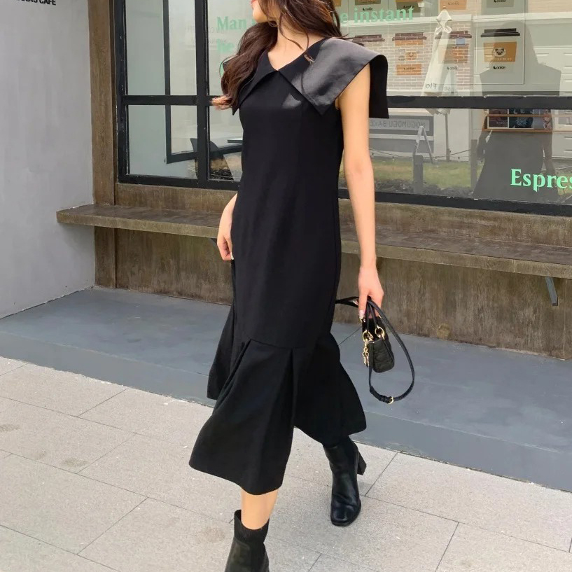 氣勢感大領片造型無袖魚尾裙長洋裝S-M (Elegant & Love)