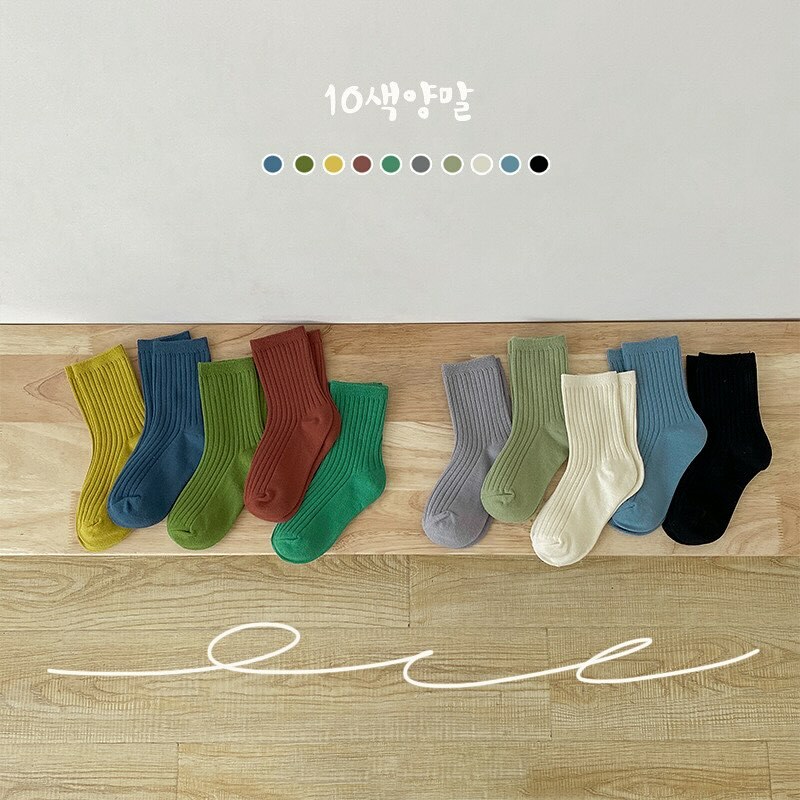現貨｜M(3-5歲) 10雙混色純色中筒襪🧦