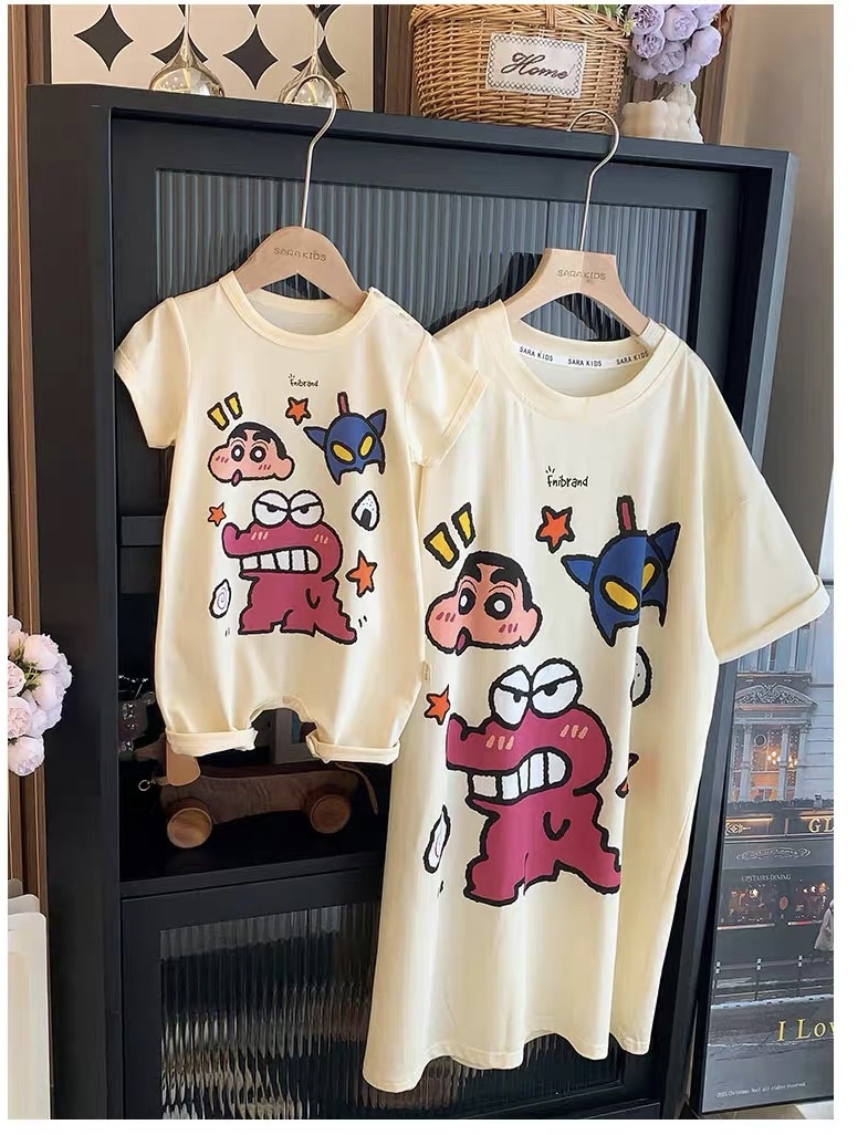 蠟筆小新親子裝