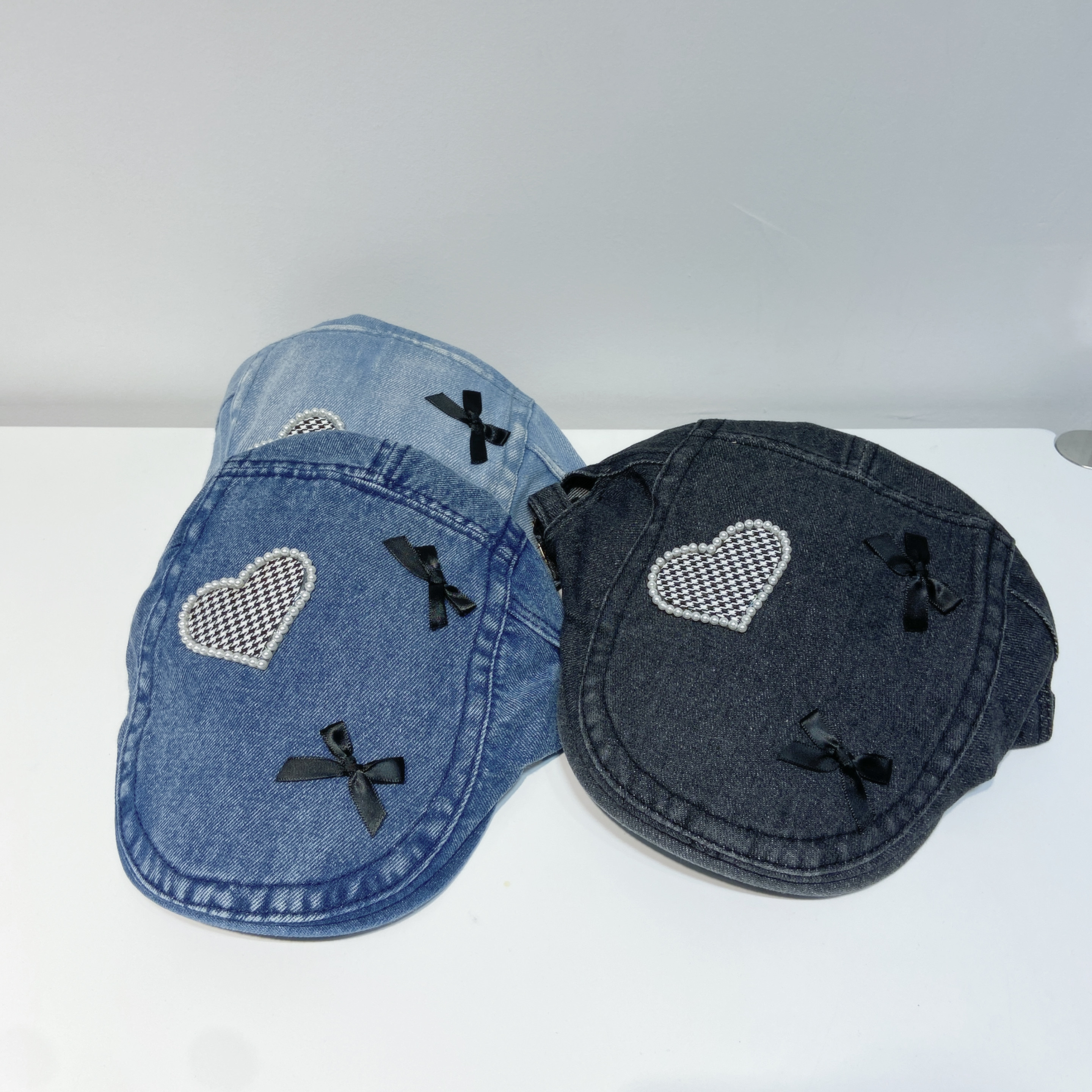 蝴蝶結珍珠心心牛仔貝雷帽 (A22-A24)
