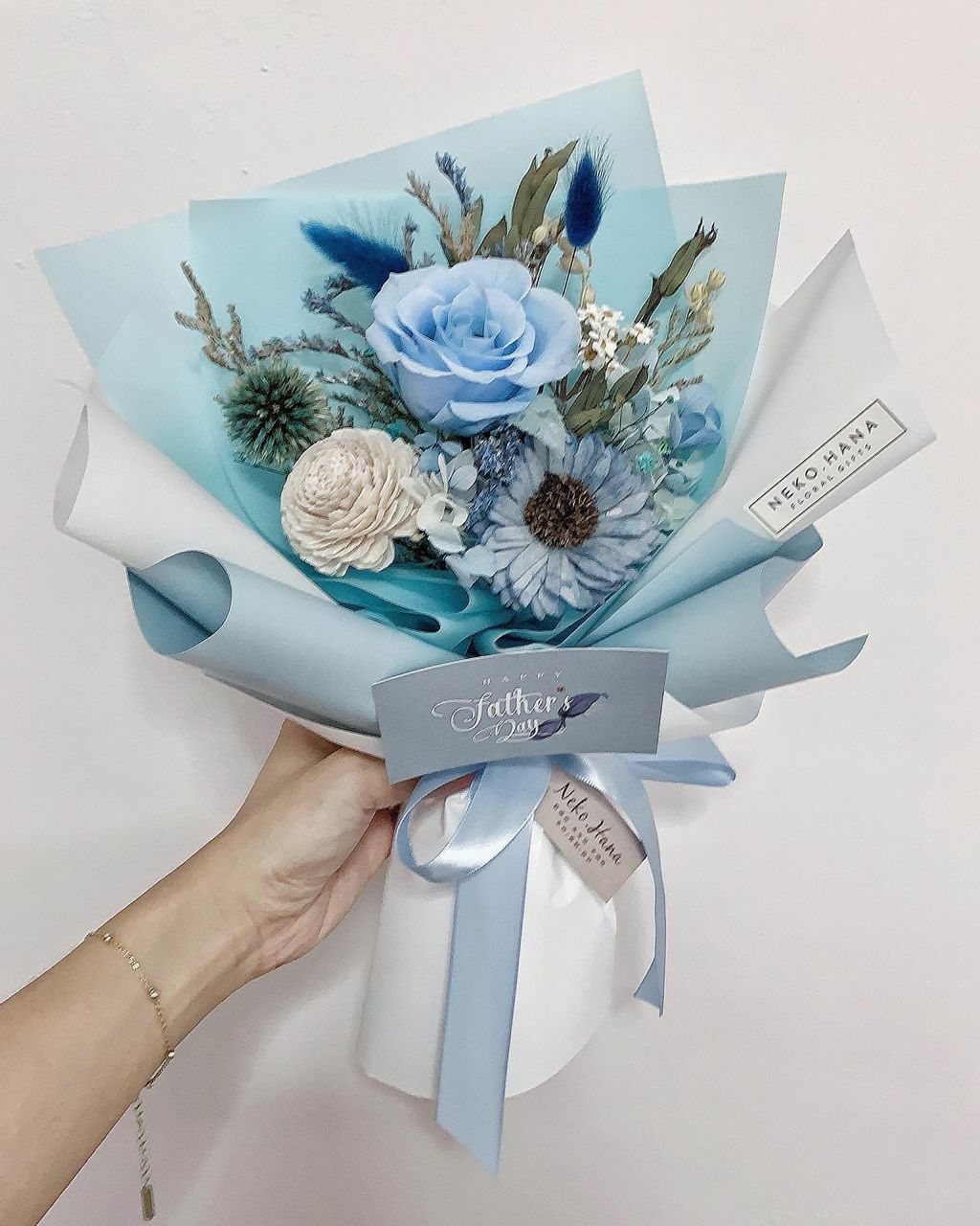 撞色水藍系向陽花束