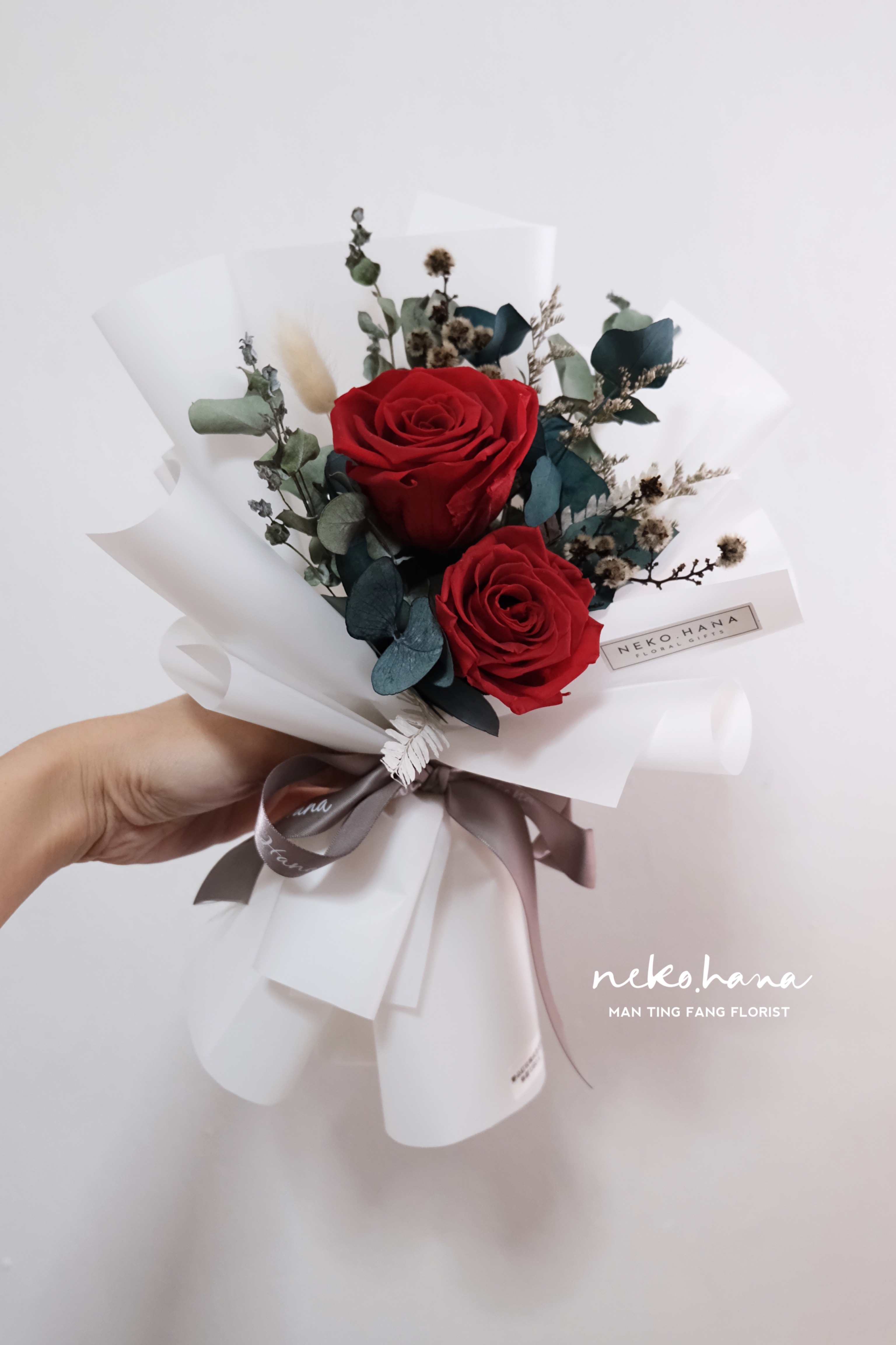 雙朵紅玫瑰永生花束