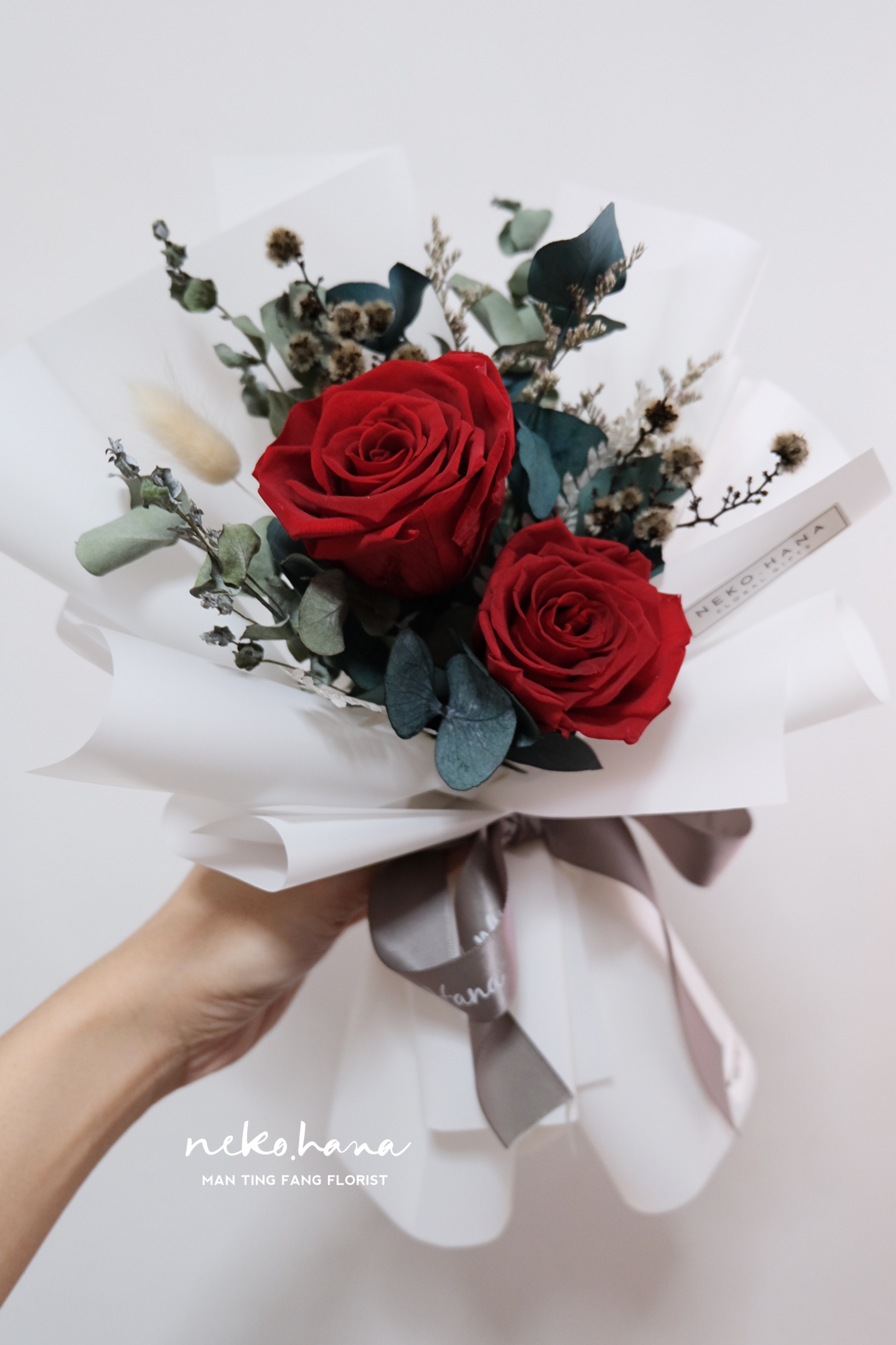 雙朵紅玫瑰永生花束