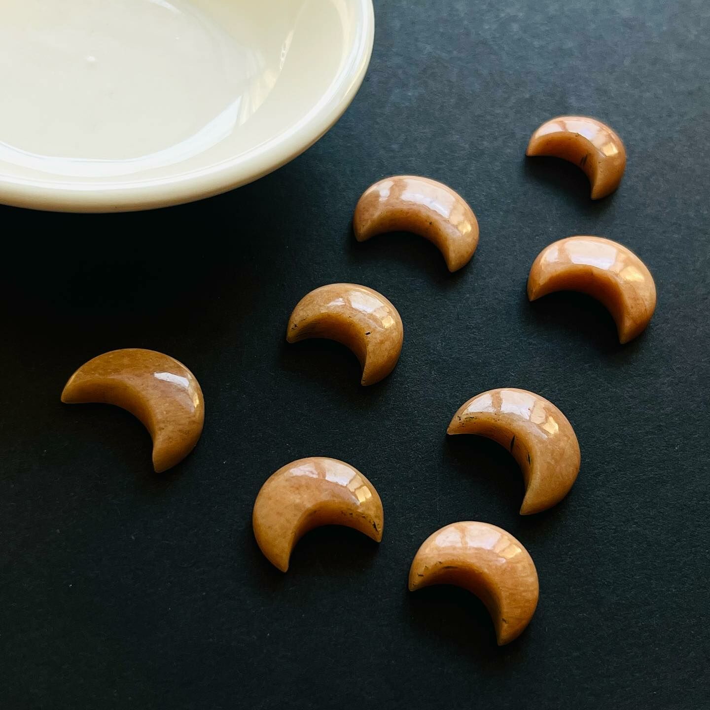 [原石] 橙月光石 小月亮