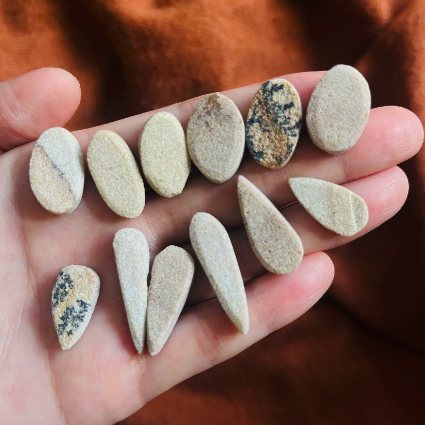 [原石] 德國軟錳礦 礦石墜面 礦石蛋面