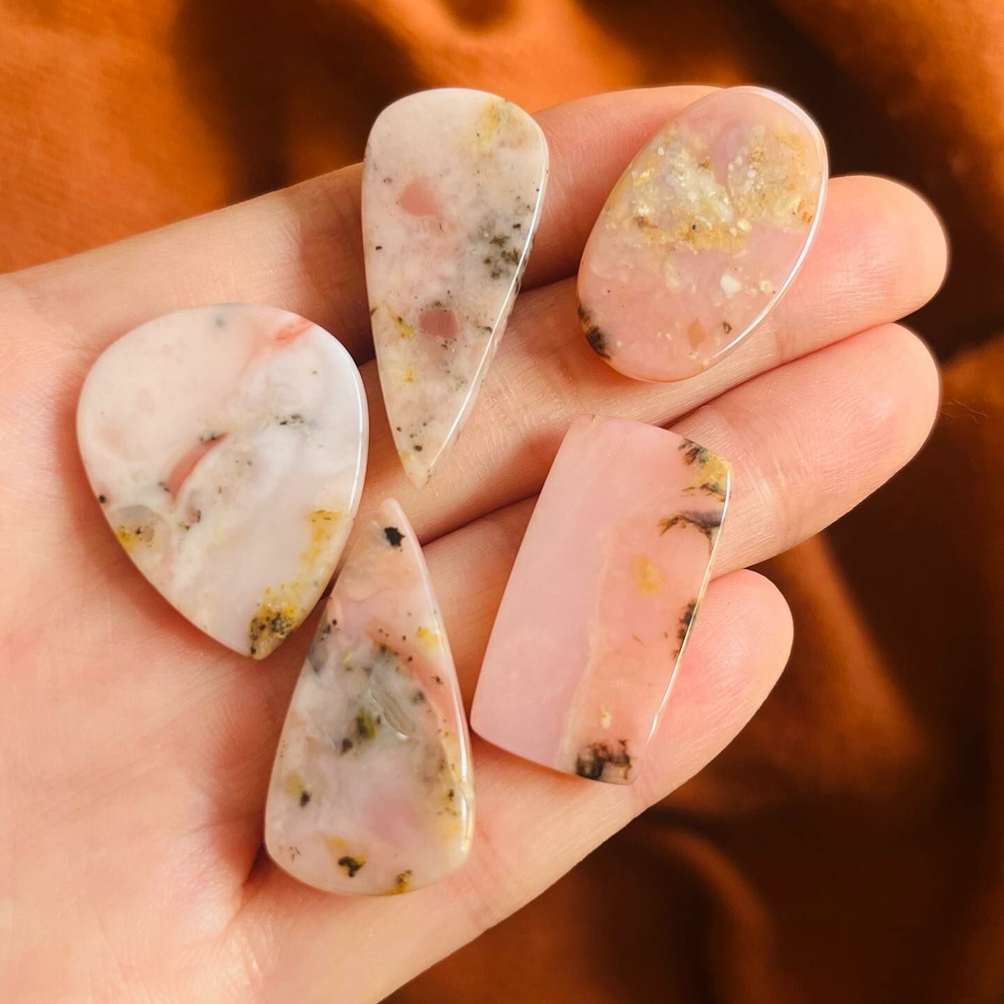 [原石] 粉澳寶 水晶墜面 水晶蛋面