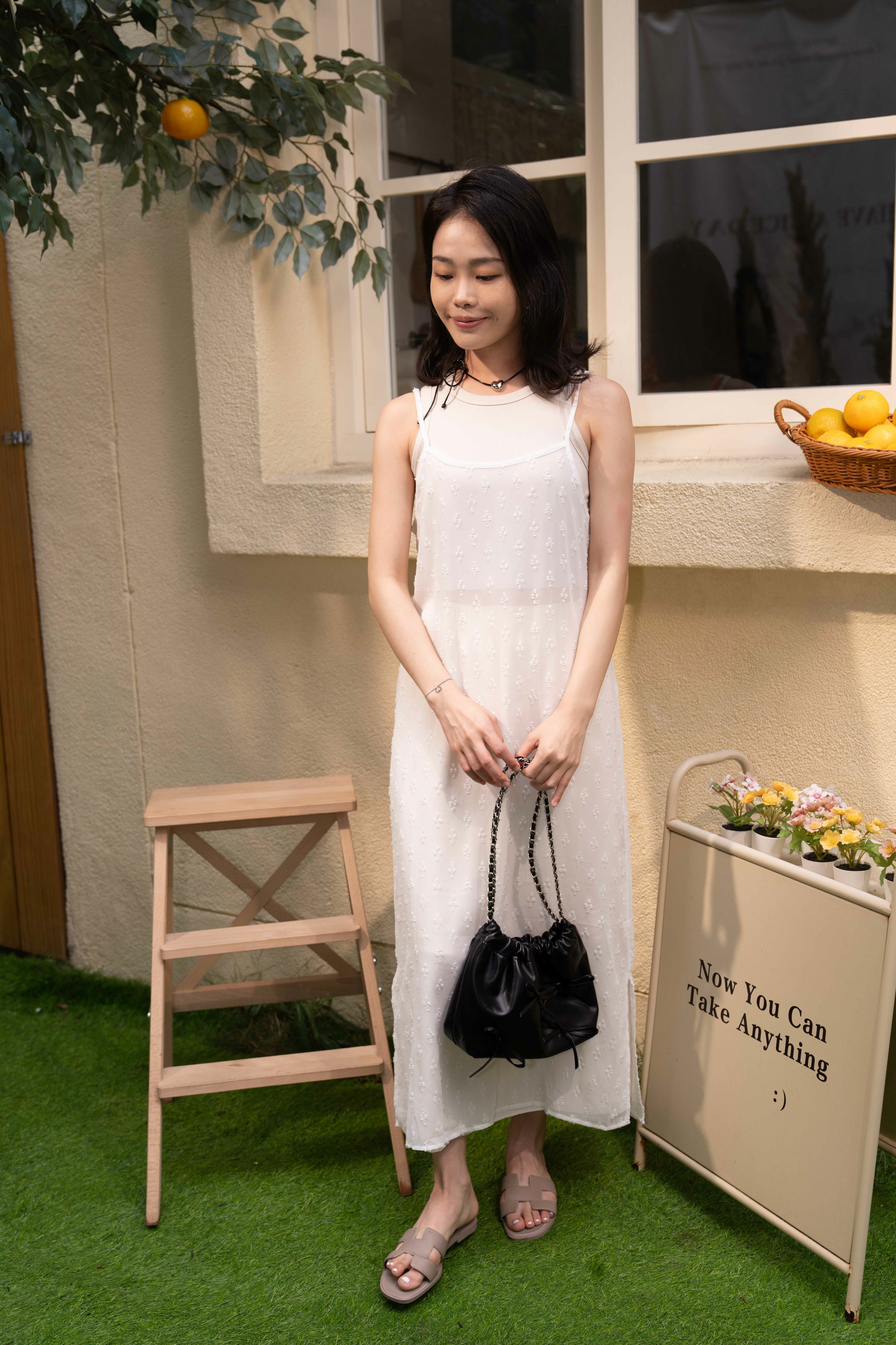 浪漫代表小緹花透膚長裙