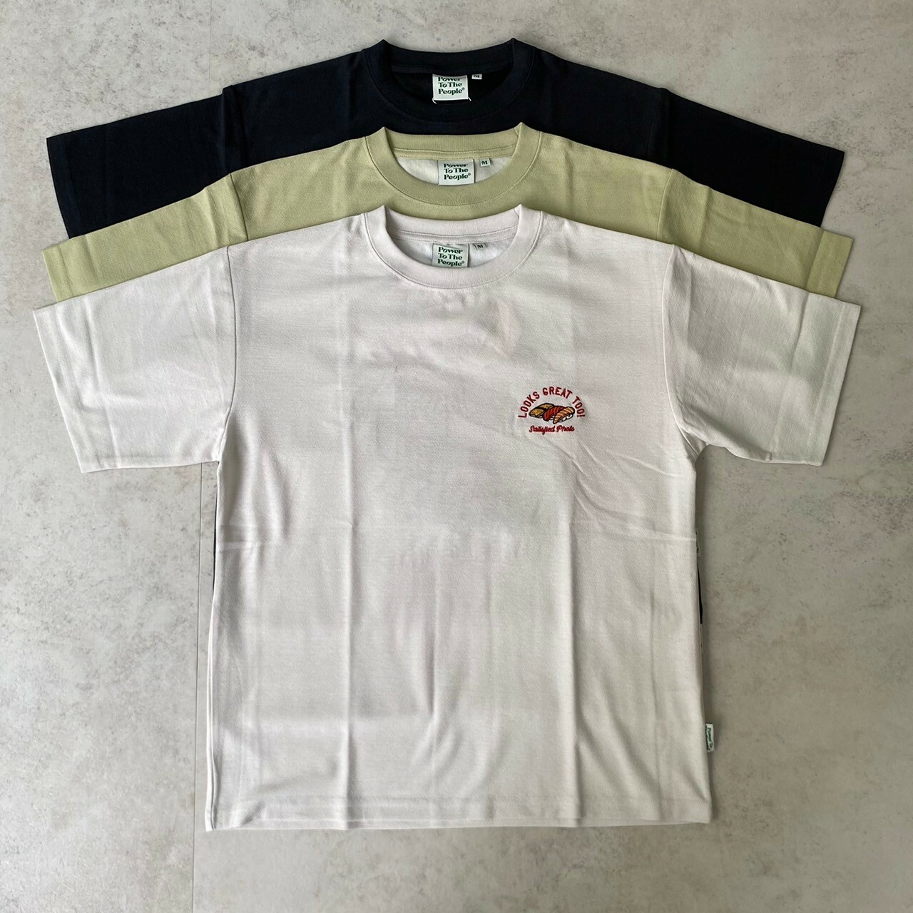 Power To The People 壽司刺繡圖胸口短Tee 4501054-103