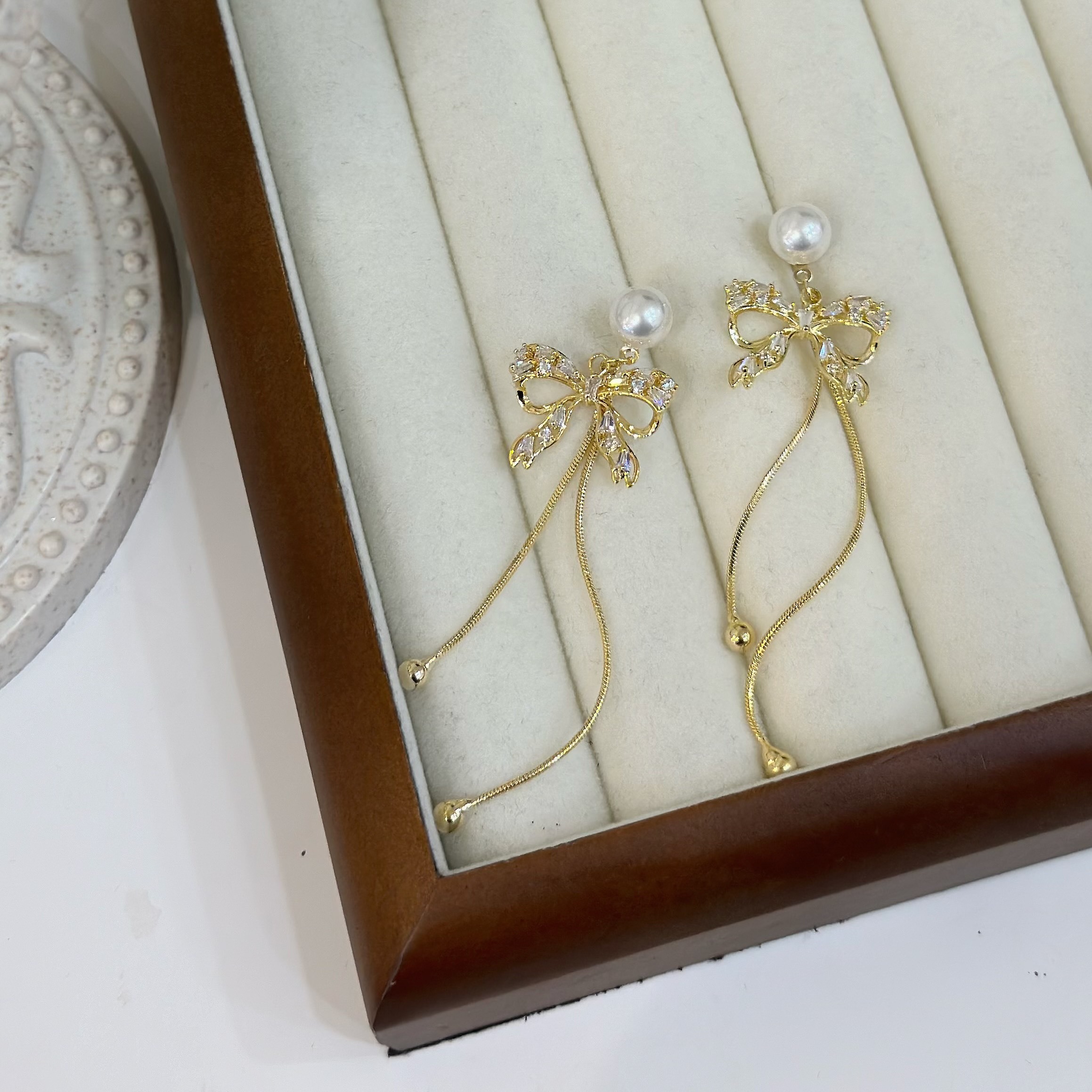 珍珠蝴蝶結流蘇垂吊