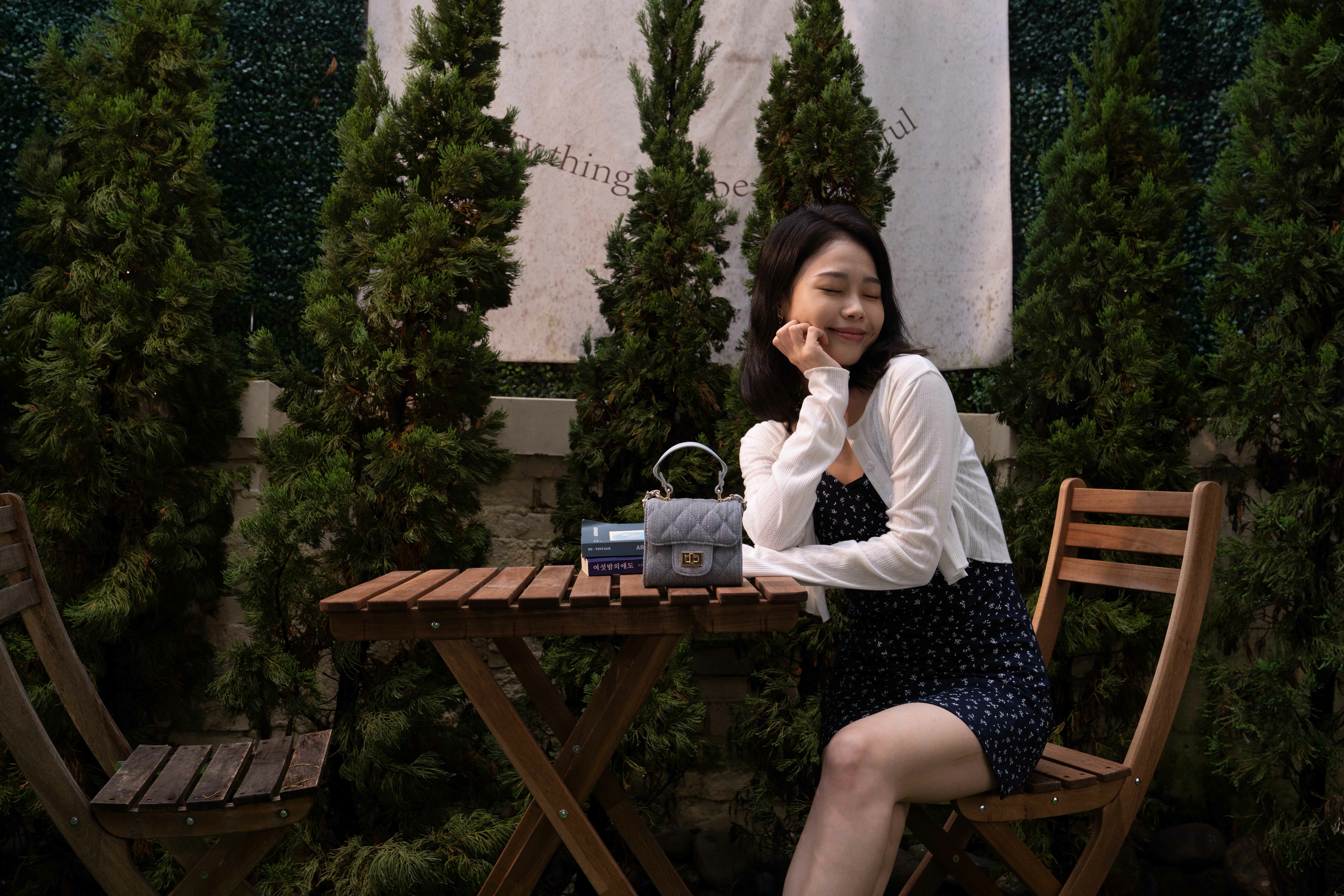 閉眼入美式碎花洋裝+鏤空罩衫套裝