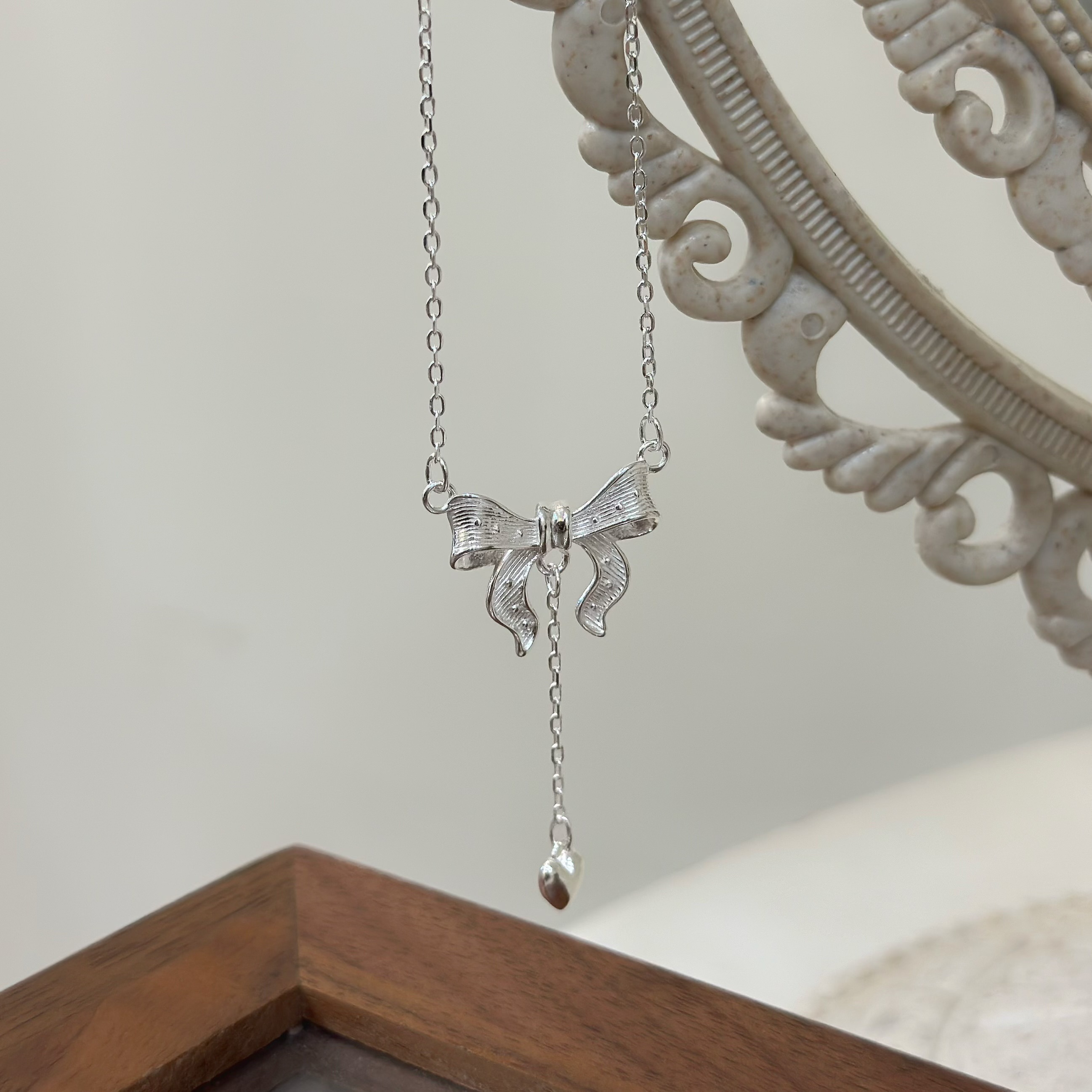 蝴蝶結y字純銀鎖骨鏈