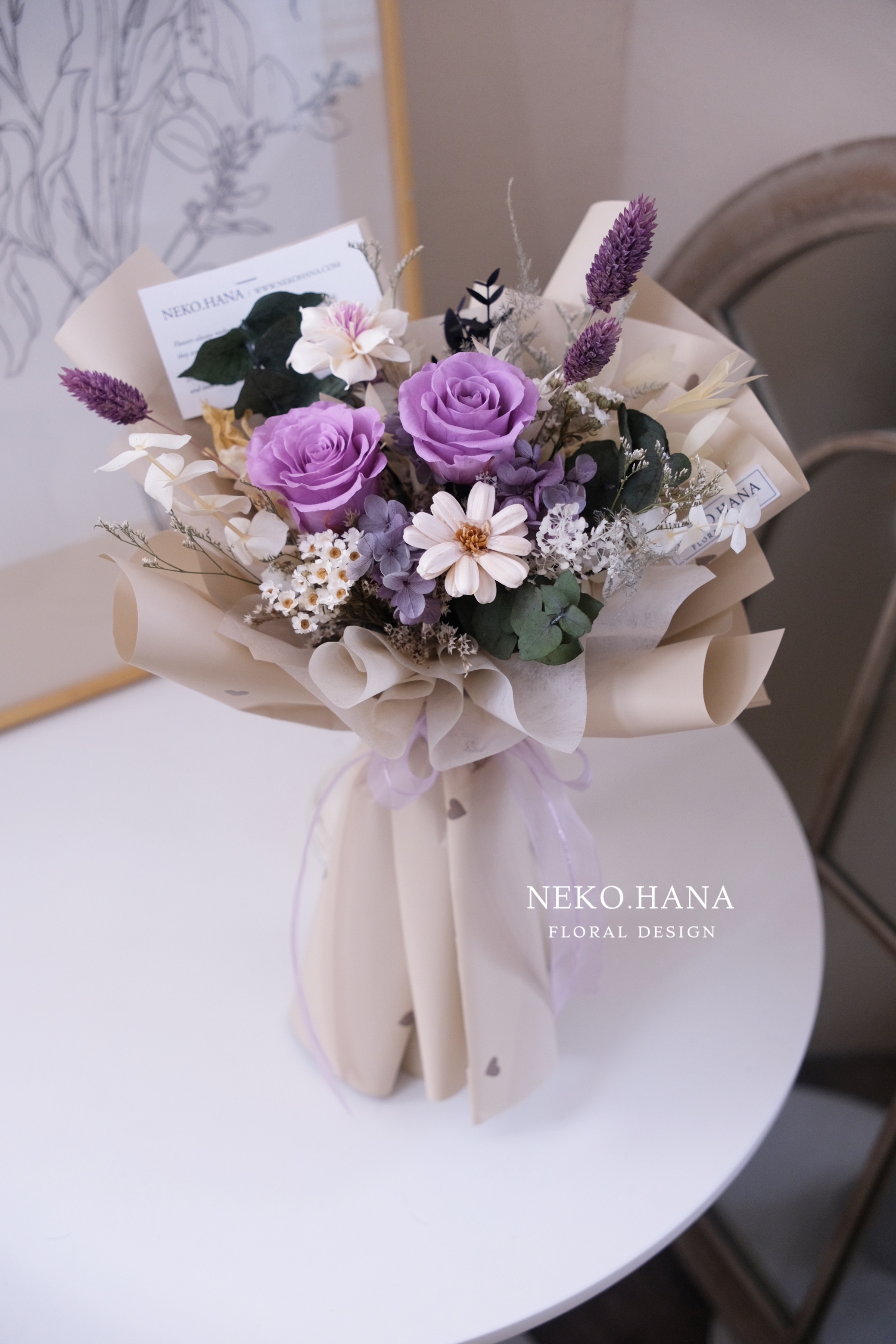 淡紫玫瑰永生花束