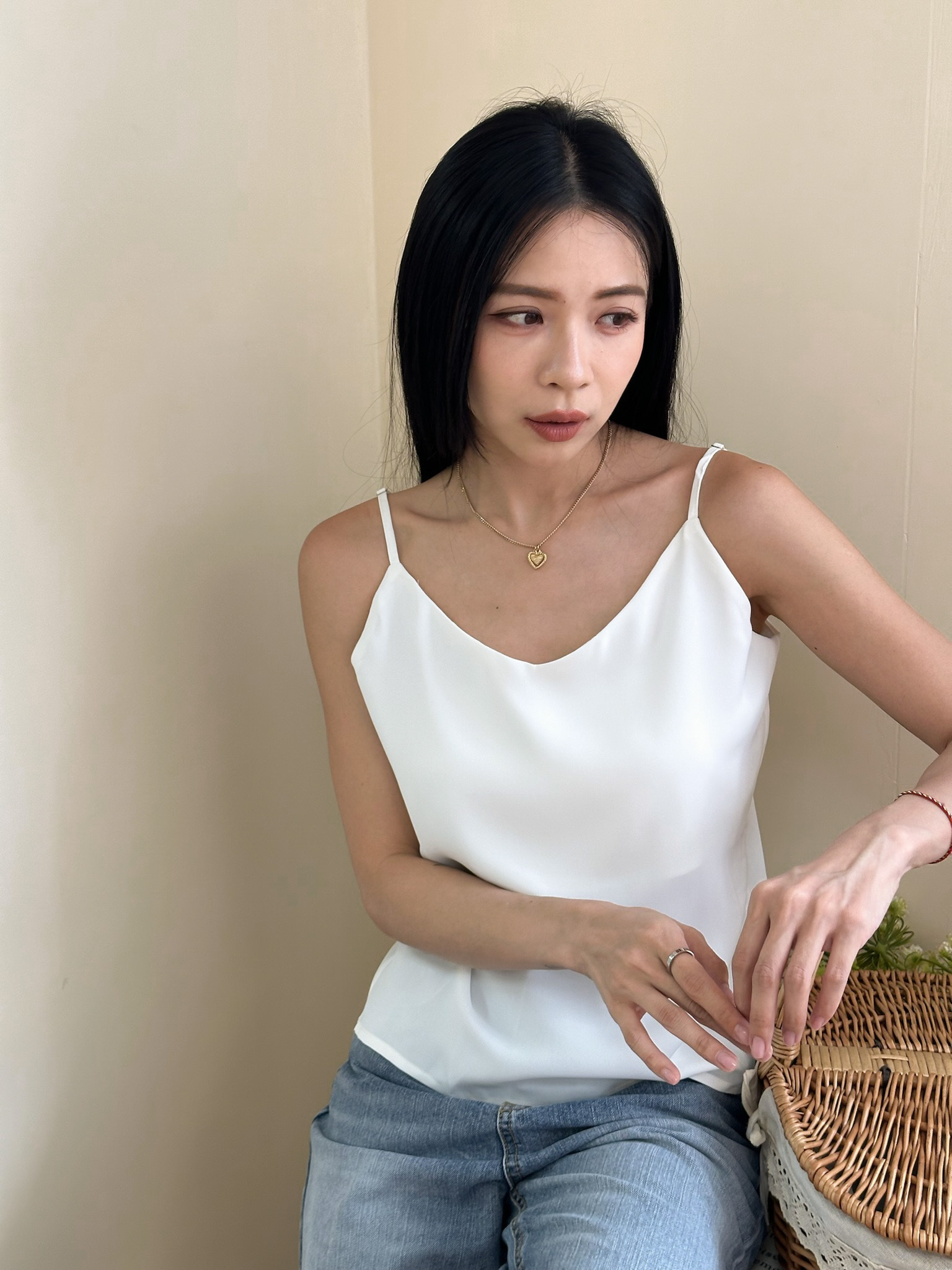 -8度涼感無袖上衣(兩色)