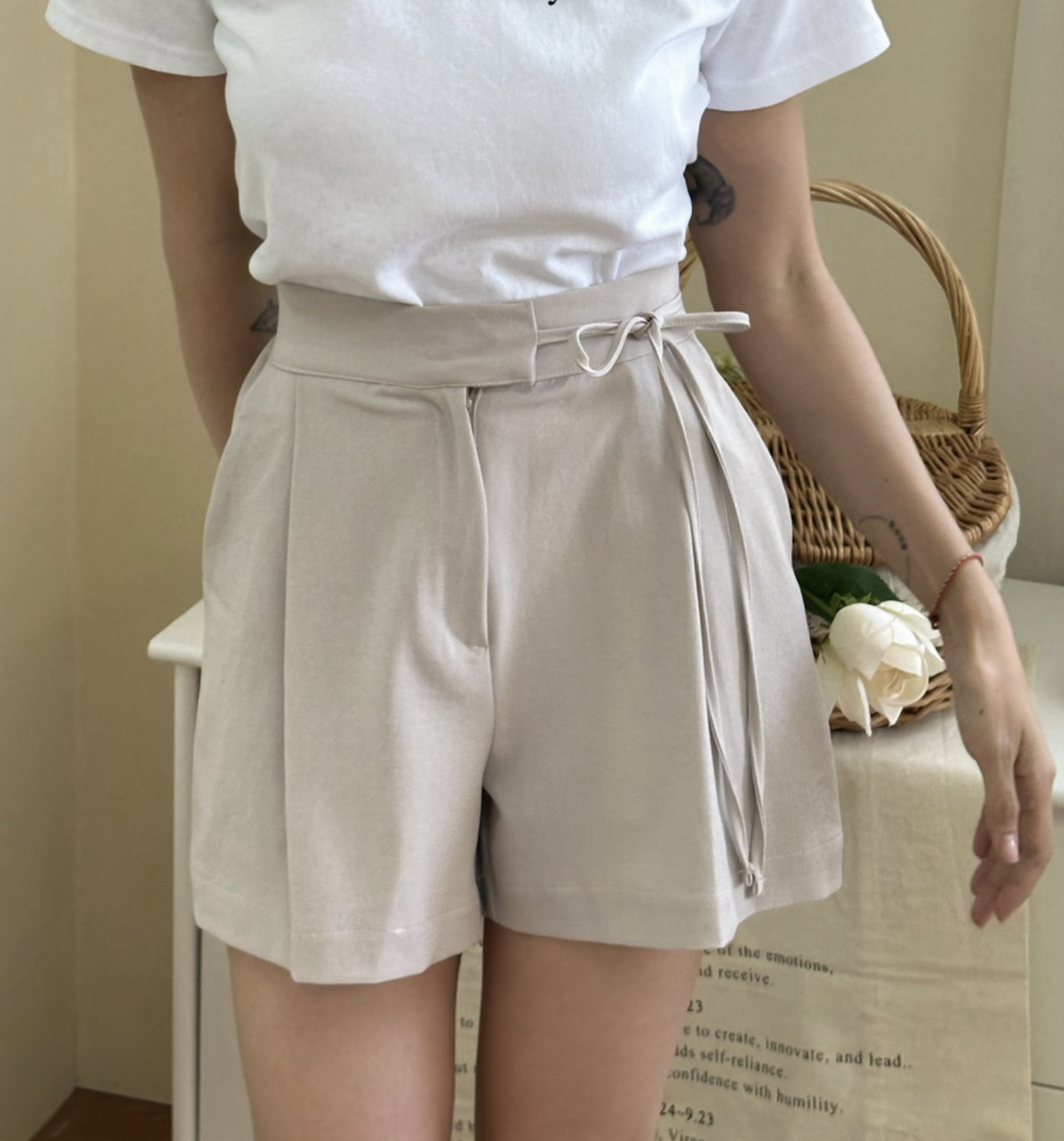 蝴蝶結綁帶短褲裙