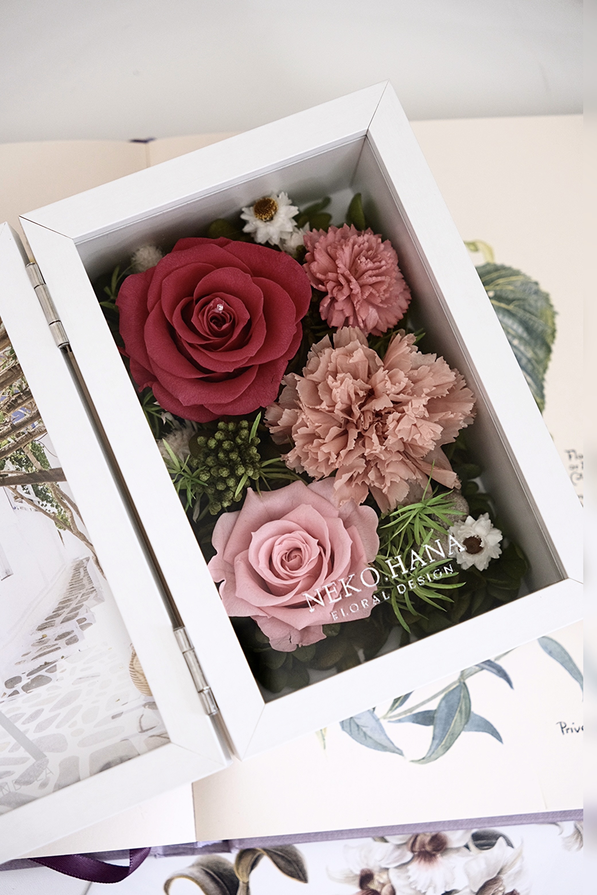 永生康乃馨花相框（白色）