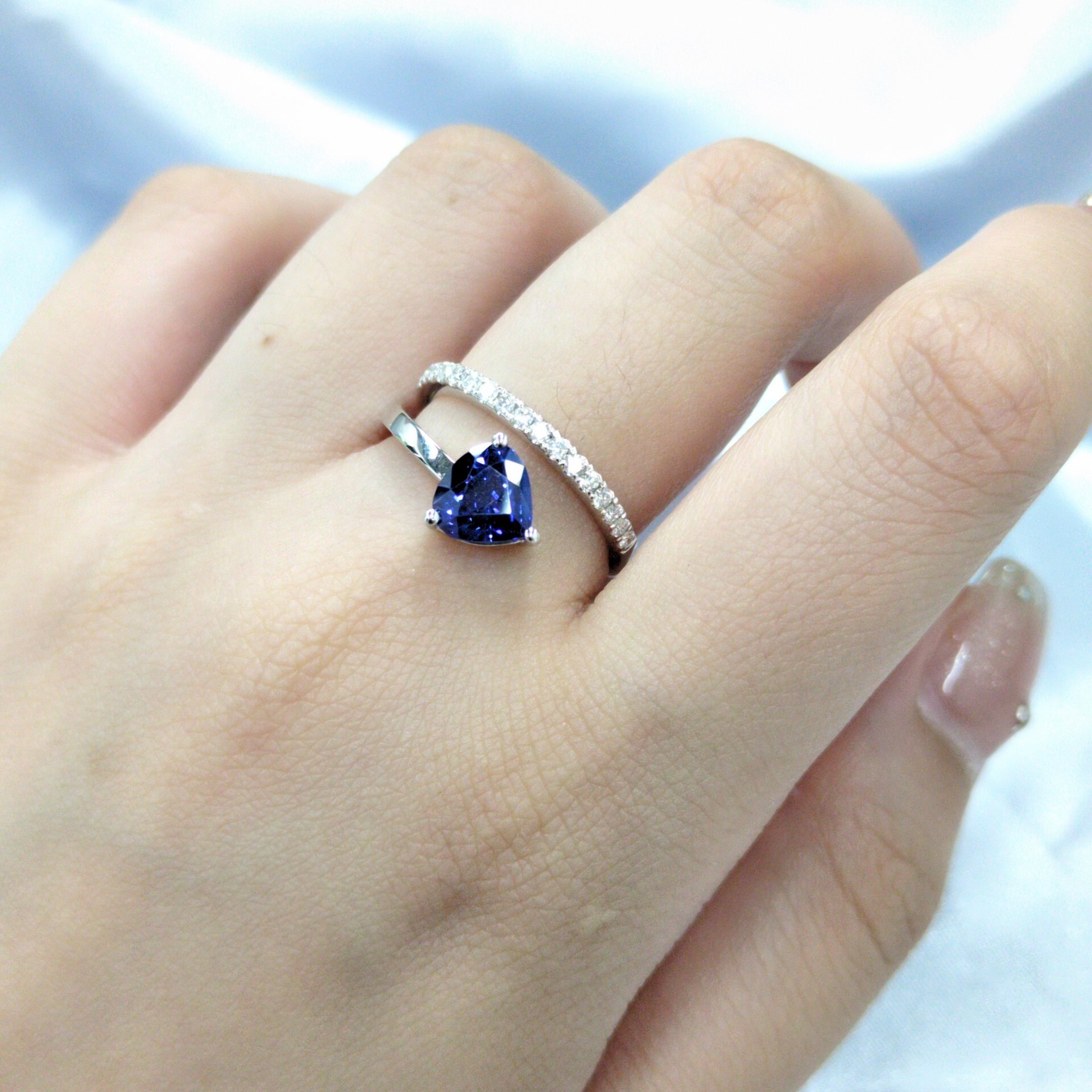 18K White Gold 1.72ct Sapphire and Diamond Ring