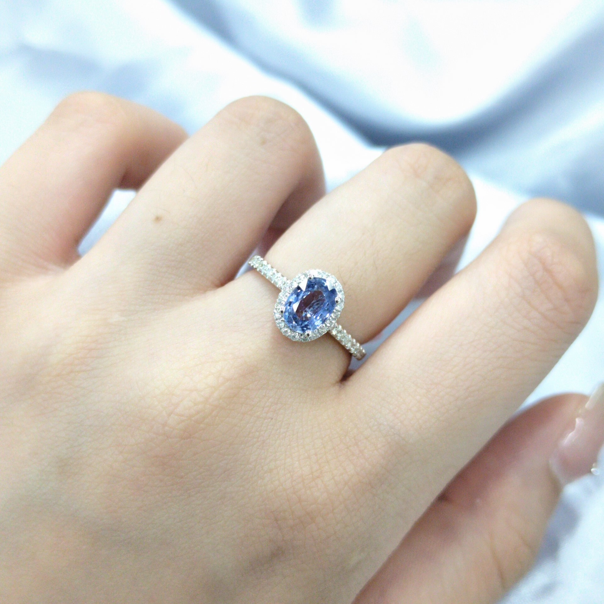 18K White Gold 1.05ct Sapphire and Diamond Ring