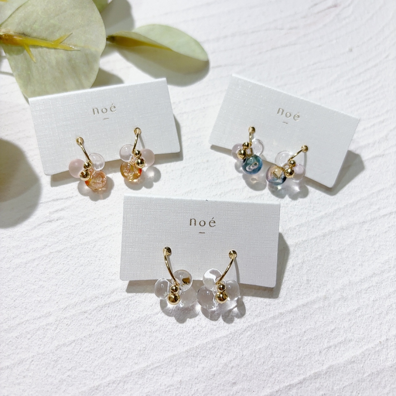 透明感波波C形耳環