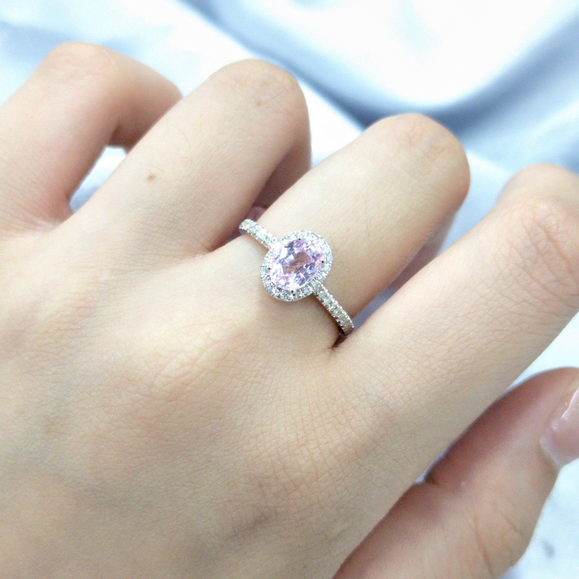 18K White Gold 1.02ct Pink Sapphire and Diamond Ring