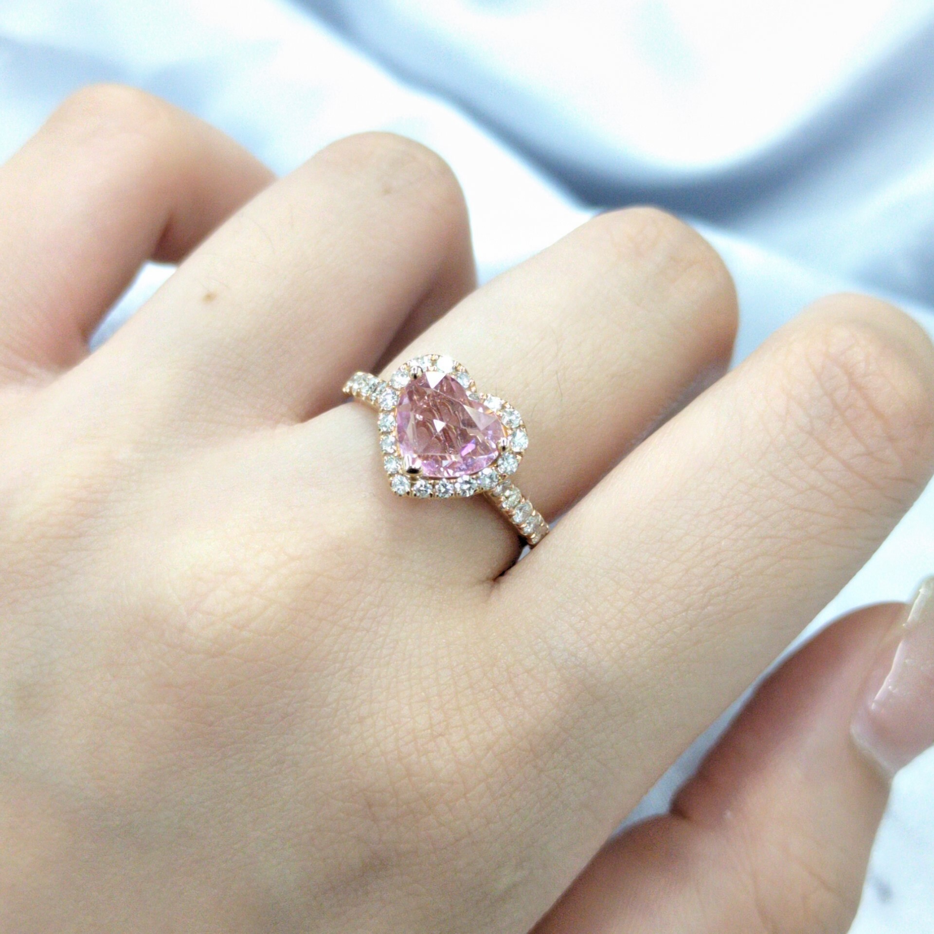18K Rose Gold 1.12ct Heart Shaped Pink Sapphire and Diamond Ring