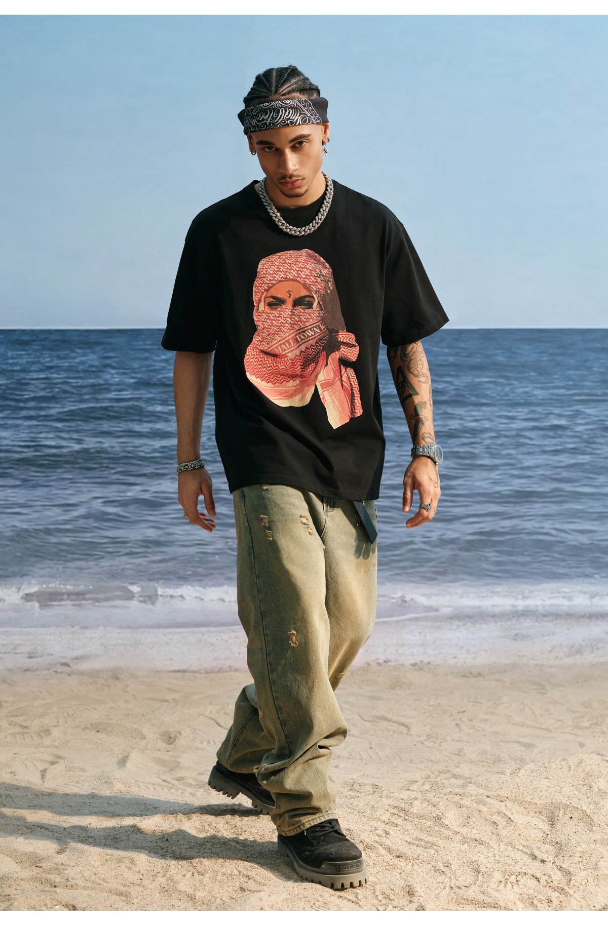 STK SmallTownKid  頭巾人像 短袖T恤