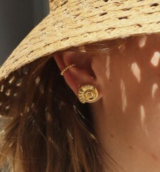 1WK0708-050 WAEKURA Earrings Noelie Gold #WAEBOU01525000P (A-LX-E)