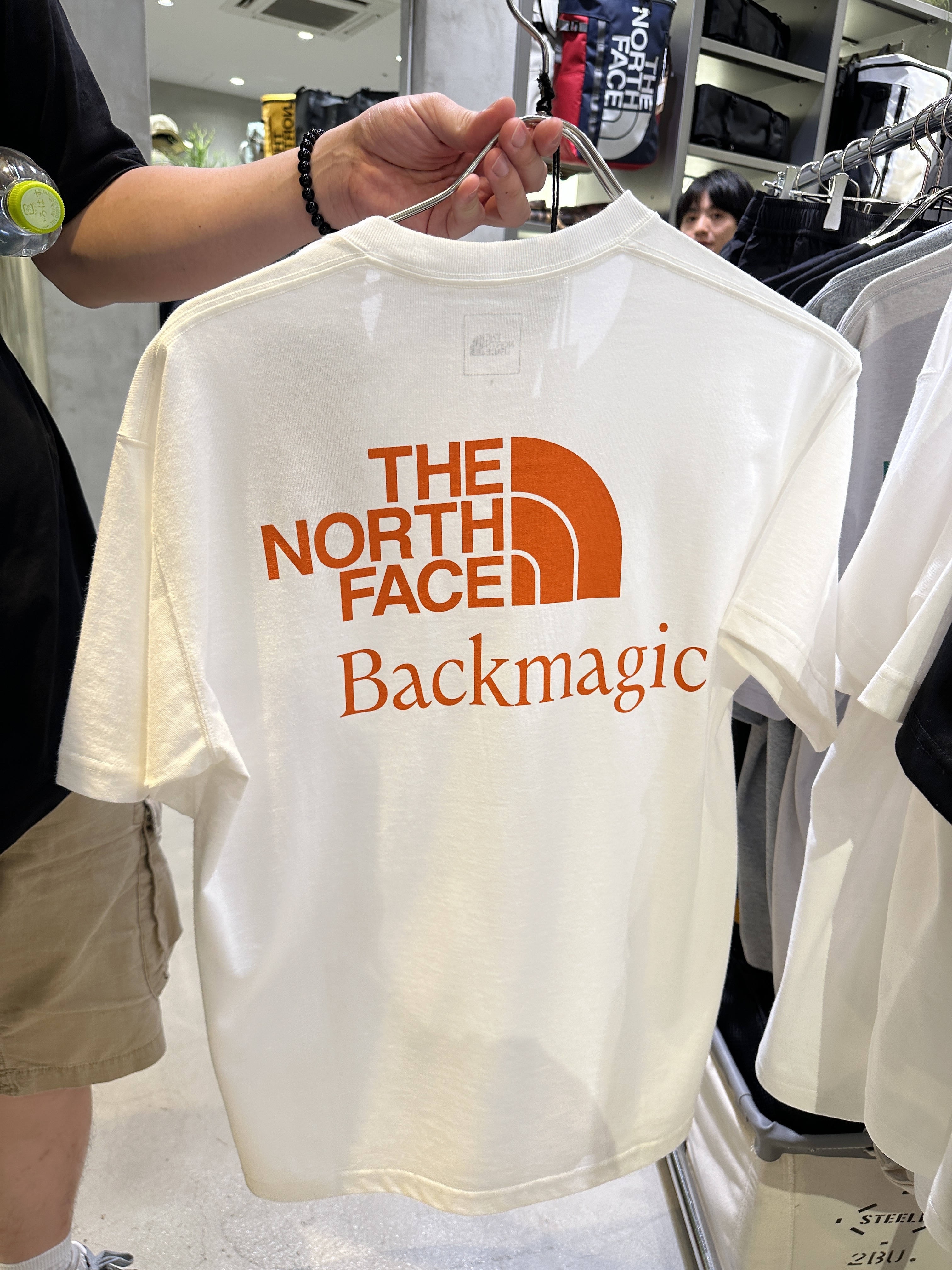 The North Face 日版北臉logo文字Backmagic 店鋪限定短tee NT82240