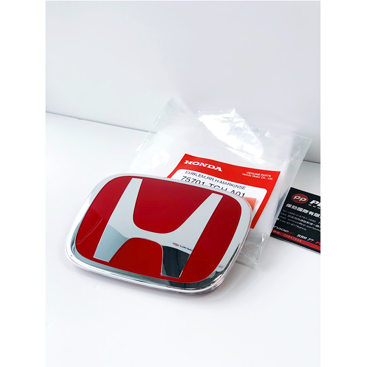 HONDA RED EMBLEM 75701-TGH-A01