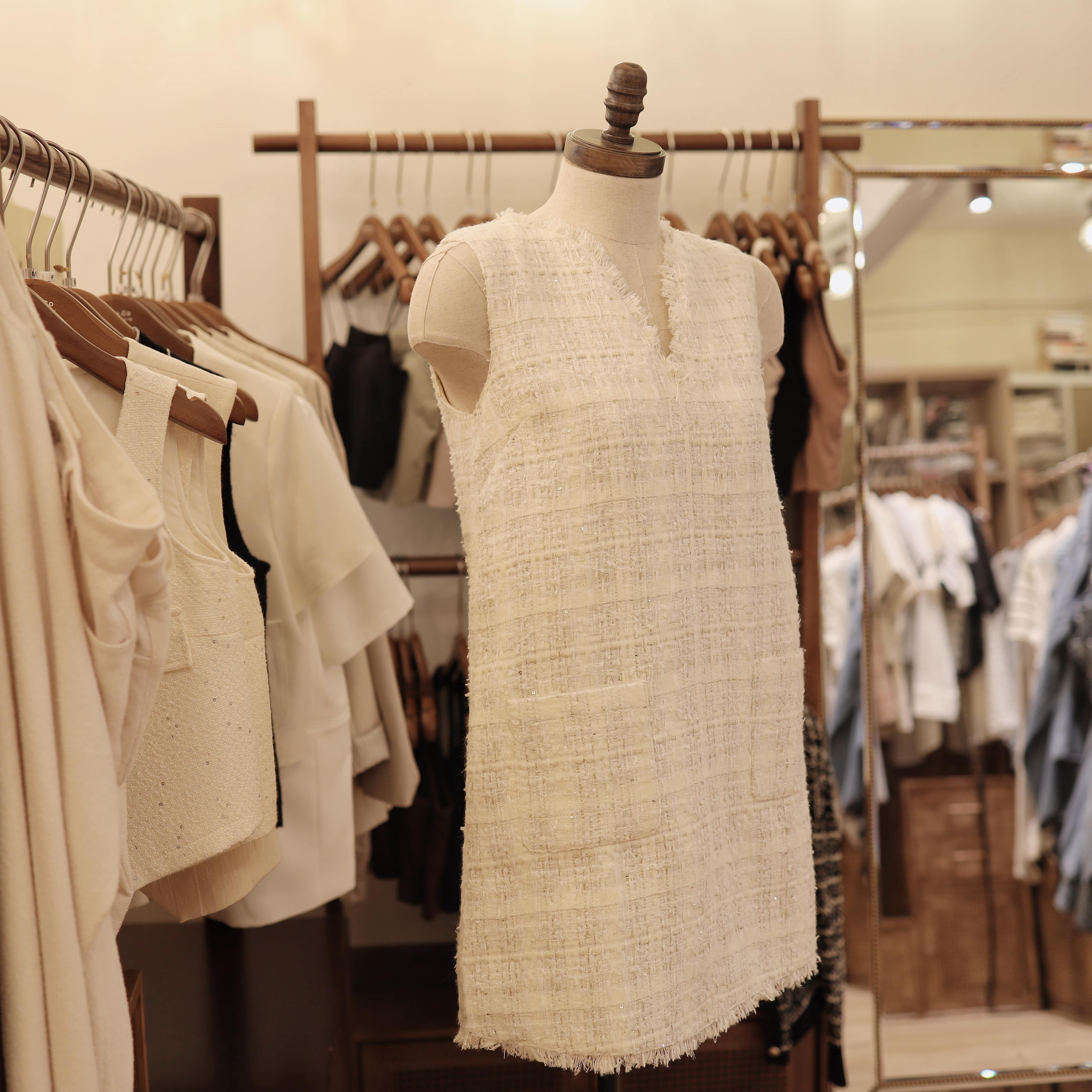 [現貨] [7040] [Vol.3] 白色 Tweed 長裙