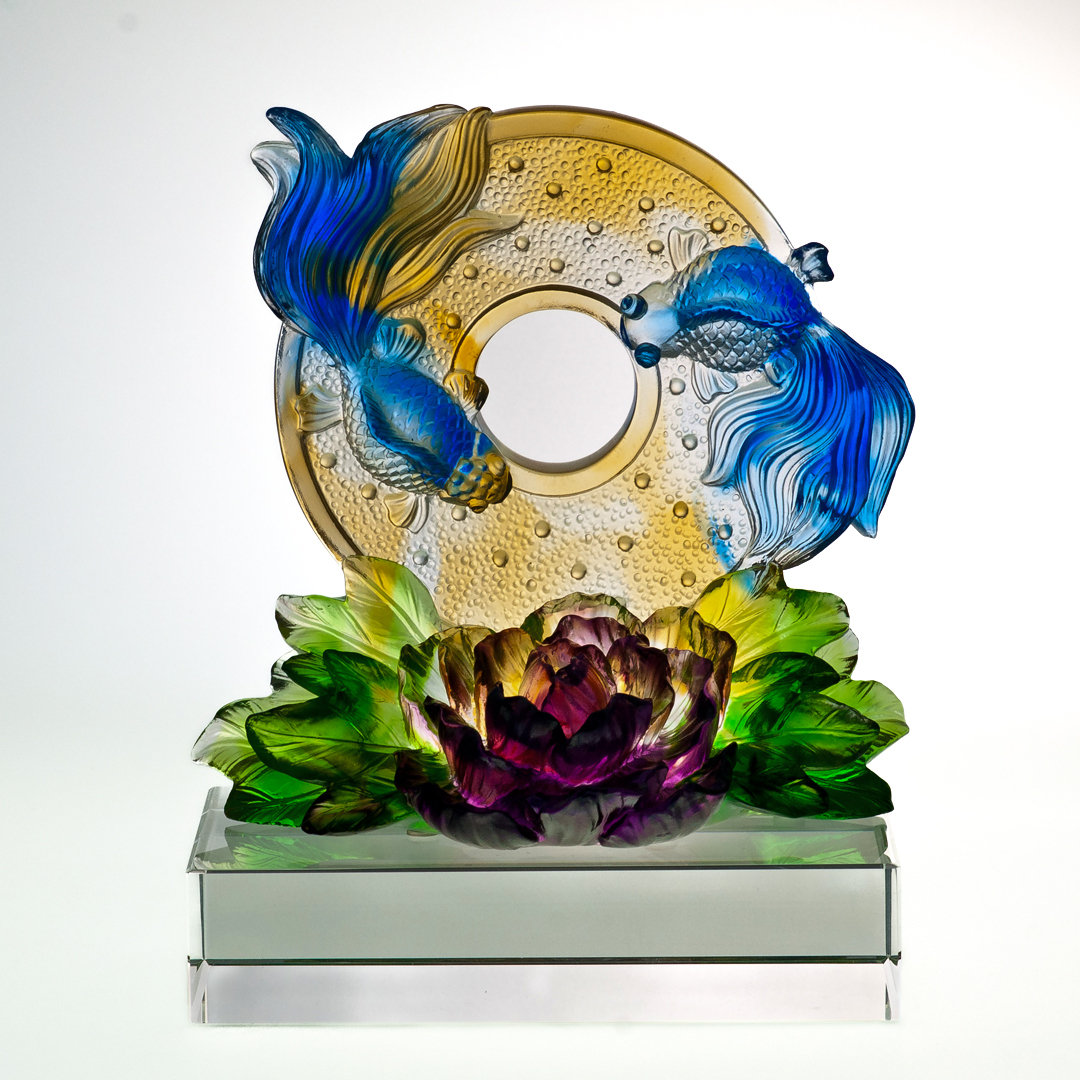 琉璃富貴有餘擺飾獎牌｜招財納福藝術精品推薦