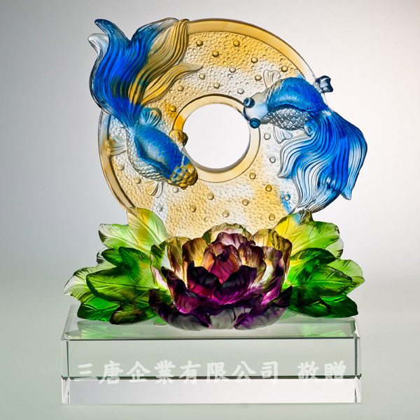 鹿港窯禮品館│琉璃 擺飾 獎牌 富貴有餘