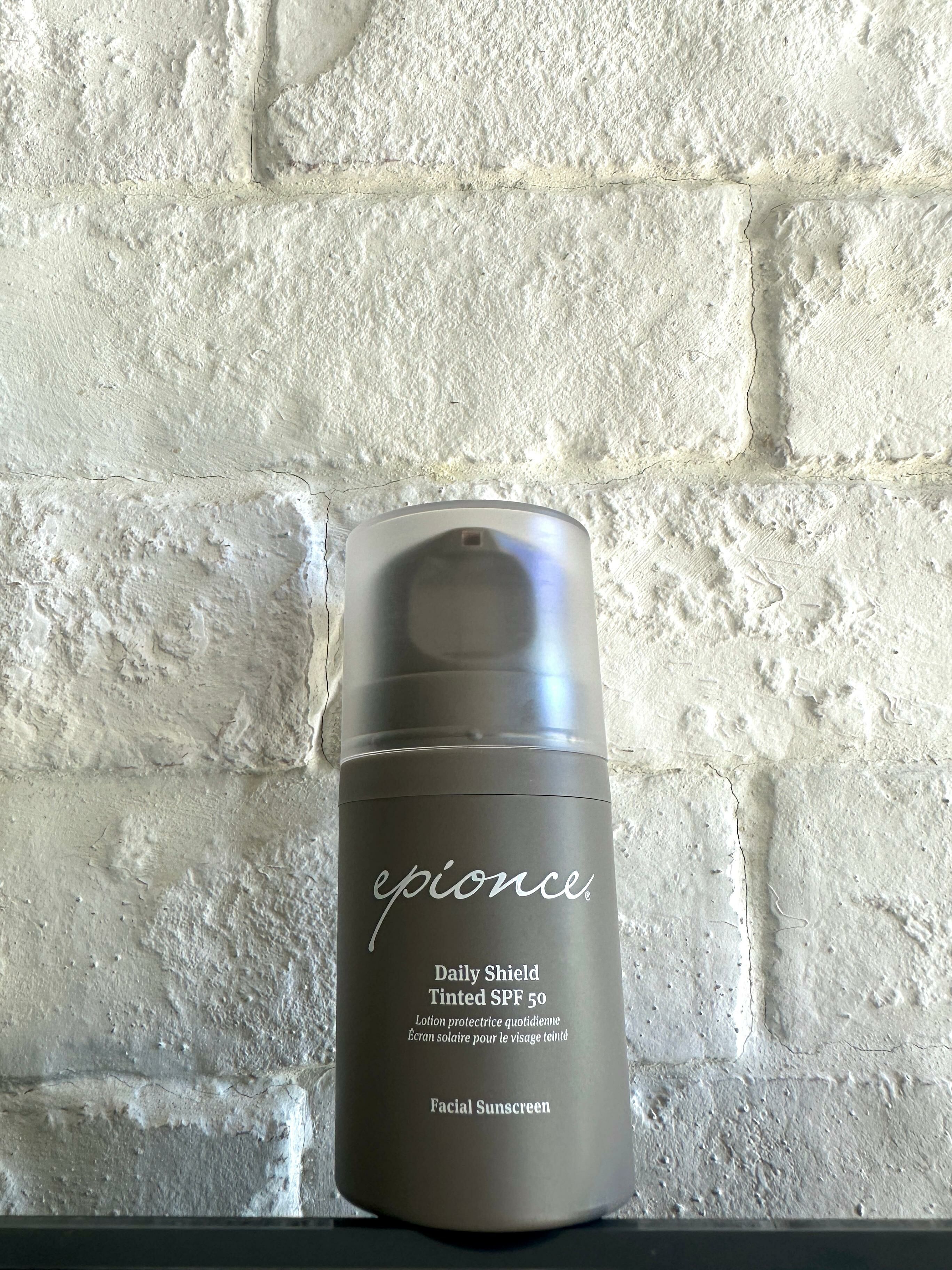 Epionce 防曬潤色隔離霜（預購產品）