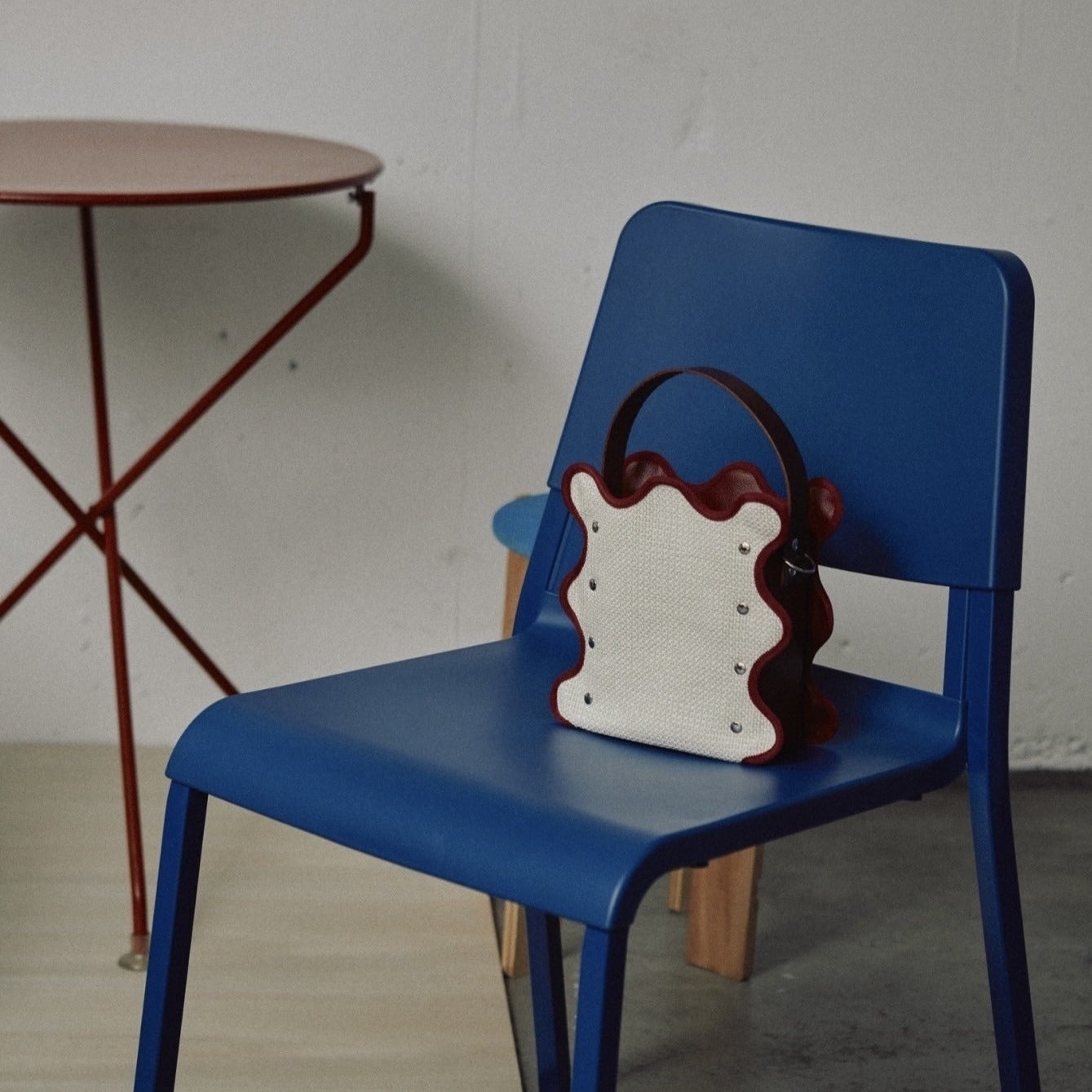 Nori 波浪手提斜背包 酒紅編織款