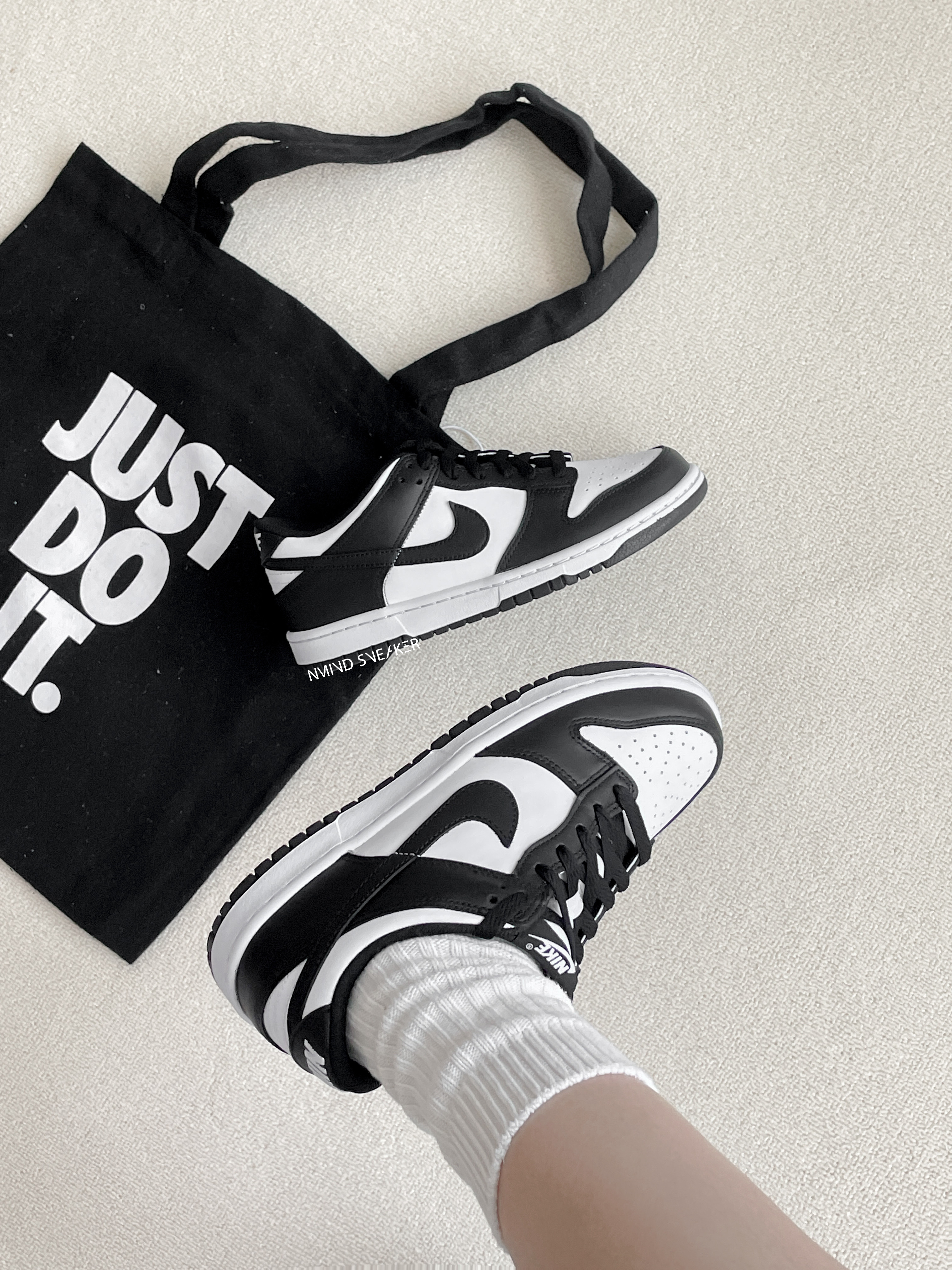 <快速出貨> NIKE DUNK LOW 白黑熊貓  大童鞋 (CW1590100)