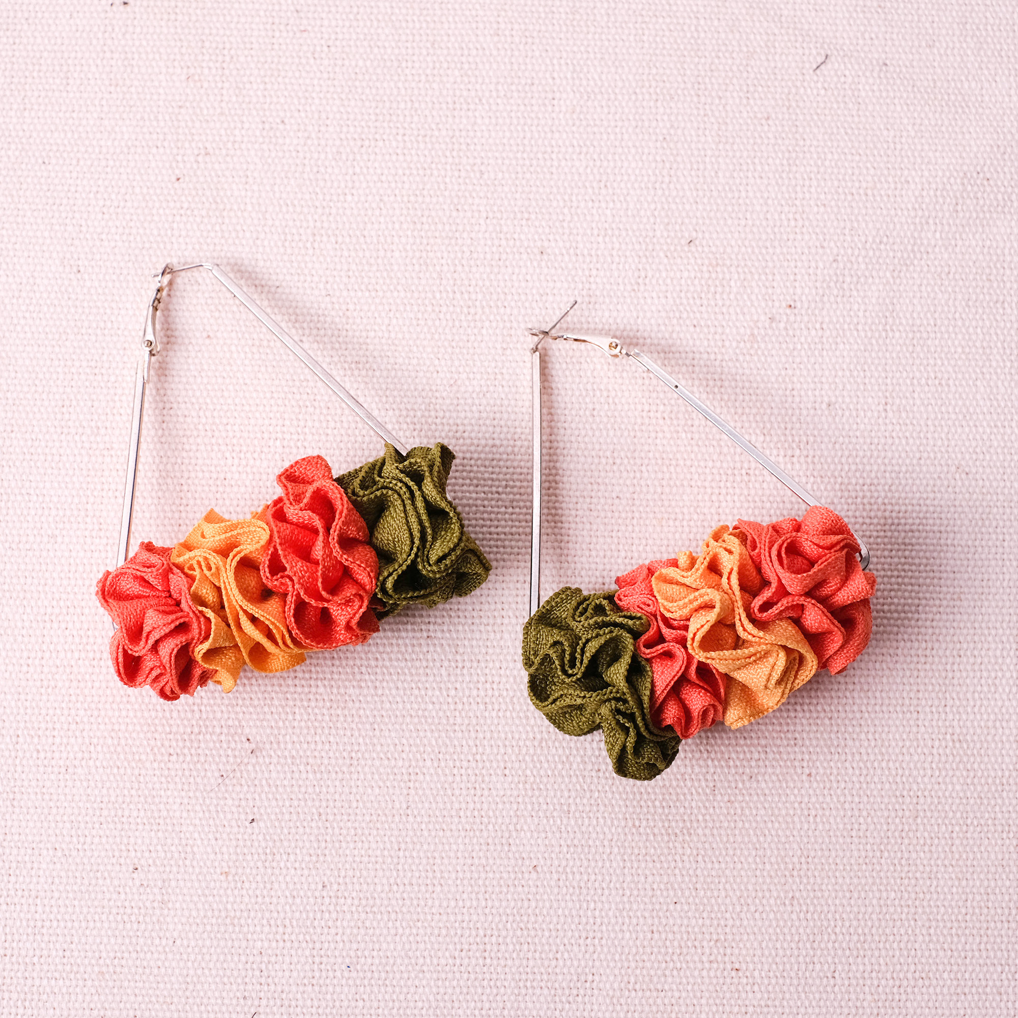 永生鏈耳環｜歡舞｜史瓦帝尼