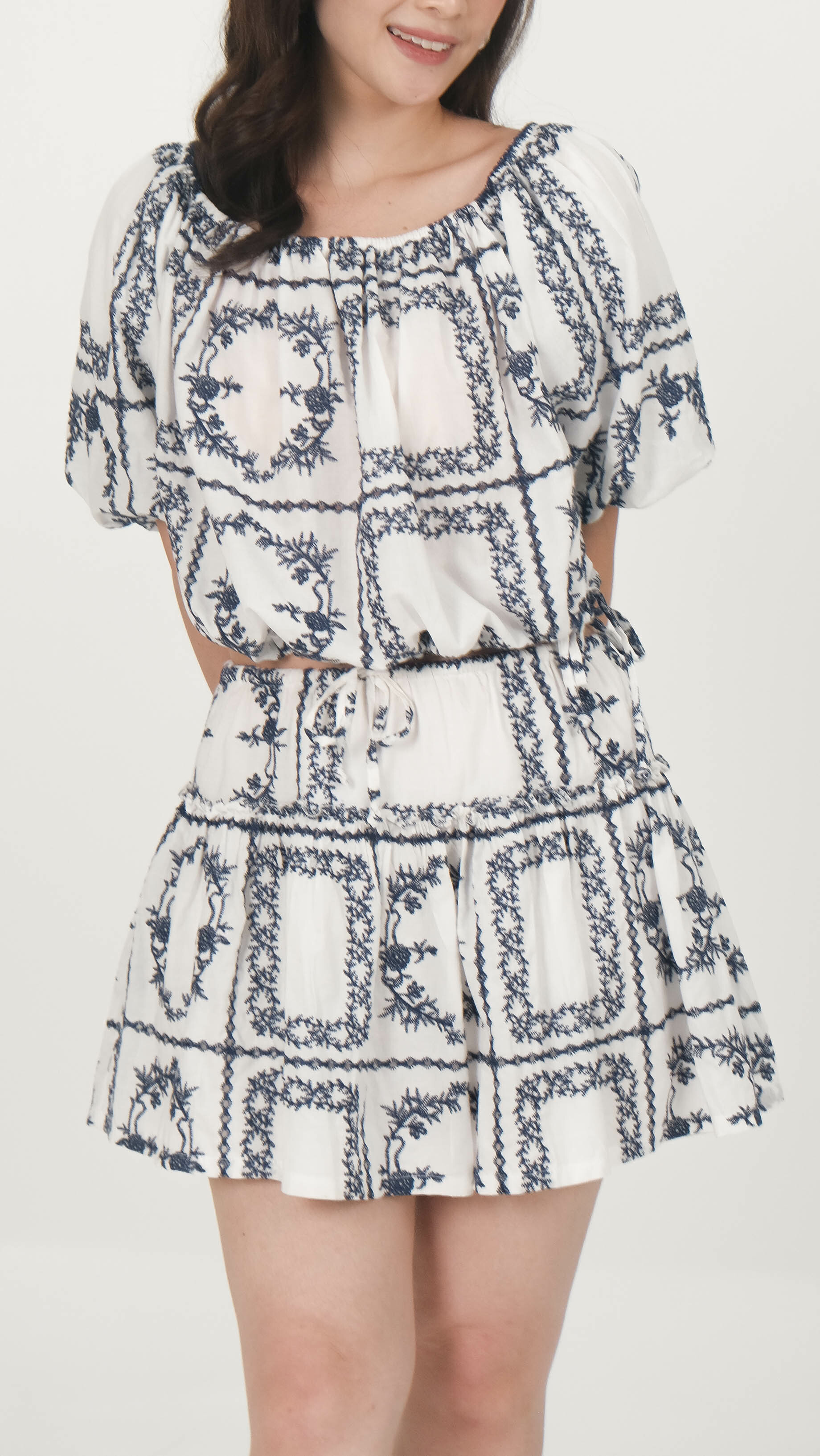 Isabeli Broderie Skirt