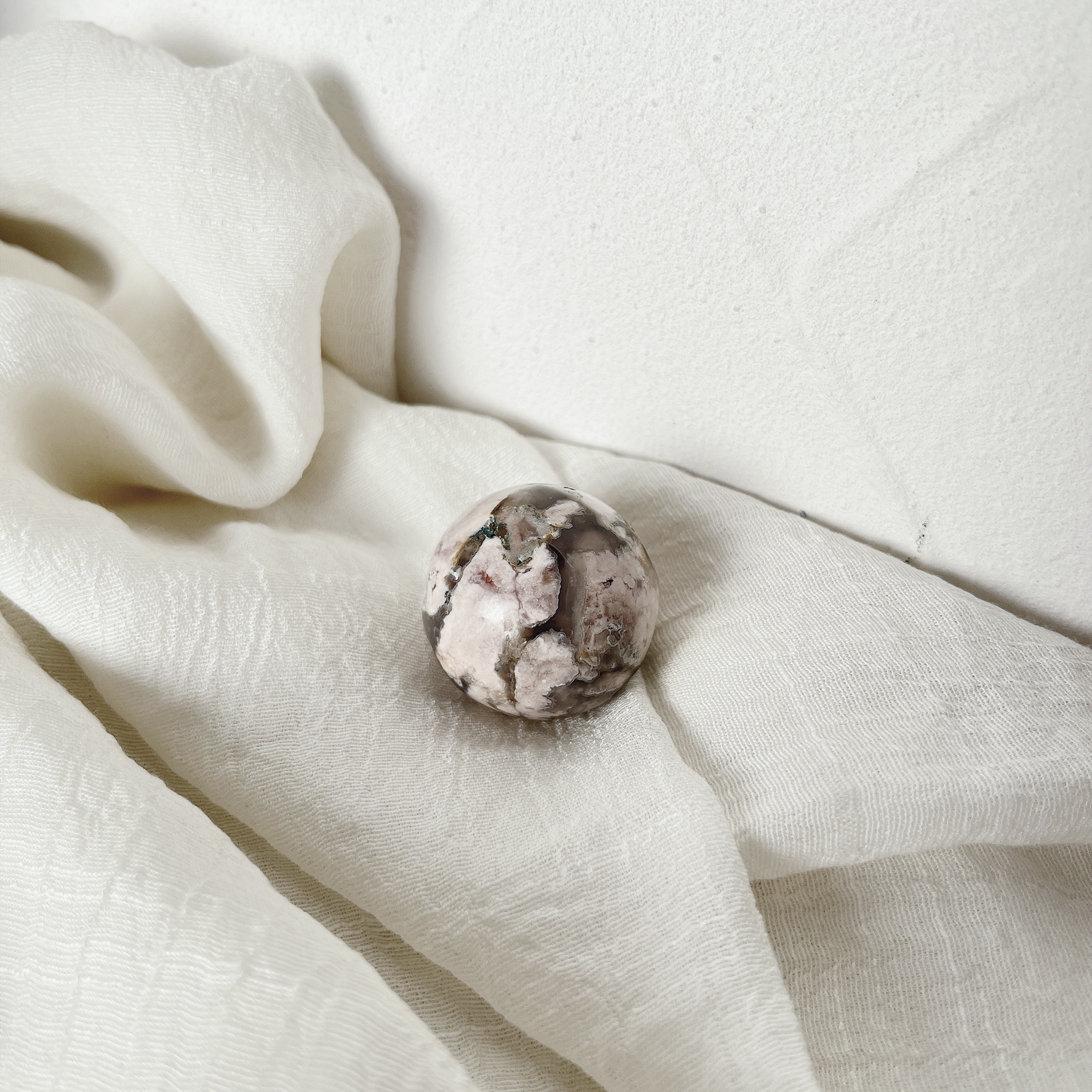 煙燻粉櫻花瑪瑙球