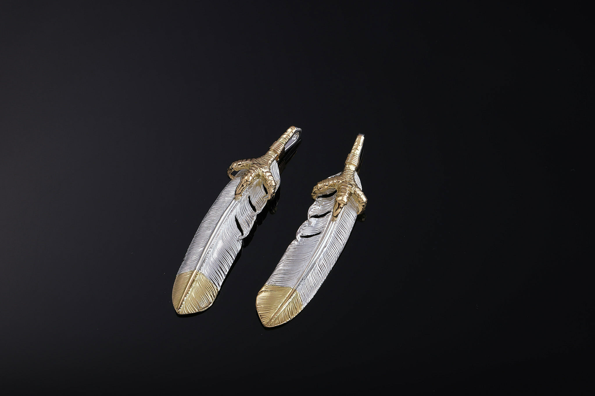 FIRST ARROW'S - 18K 金鷹爪先金大羽