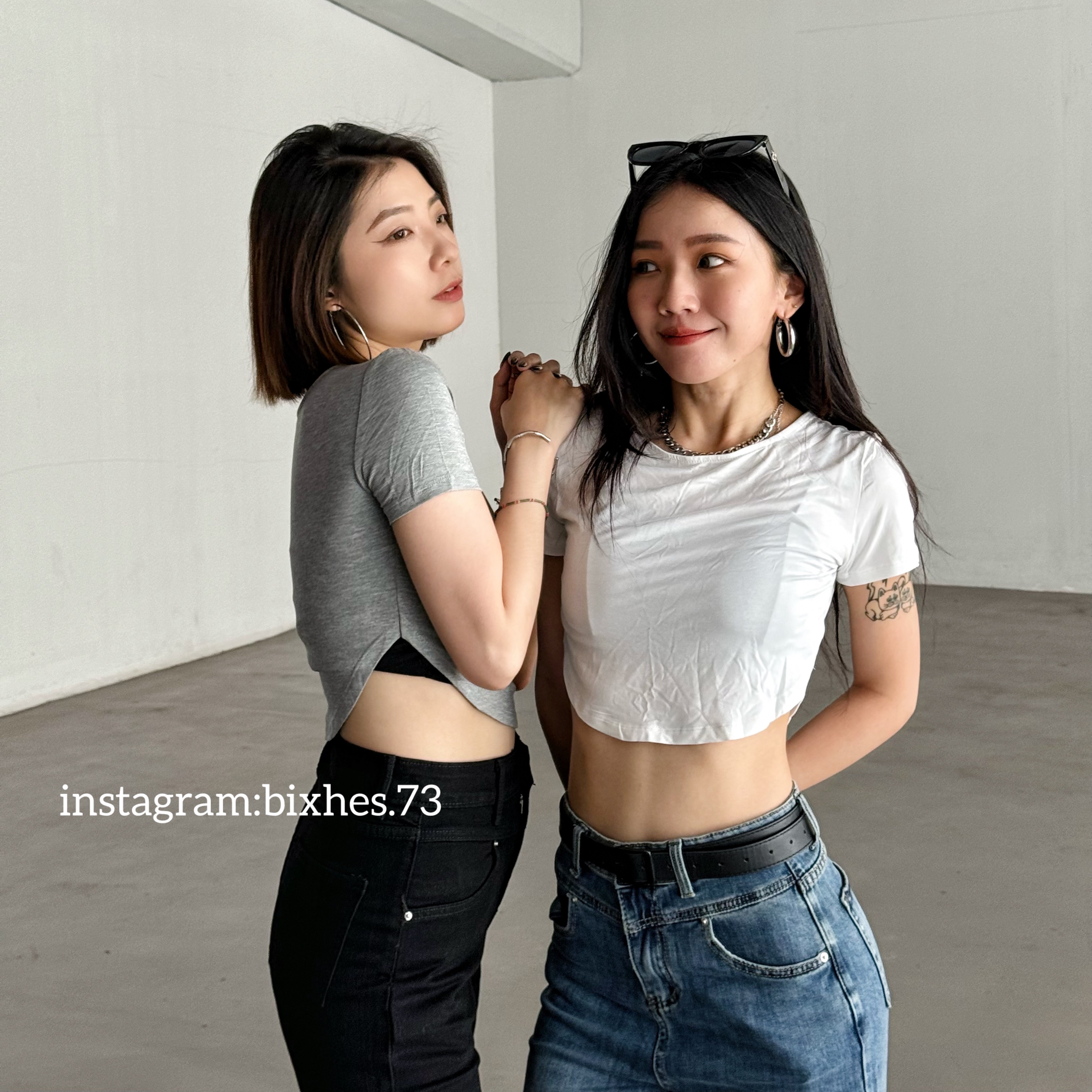 軟軟圓弧素短版T(A00075)