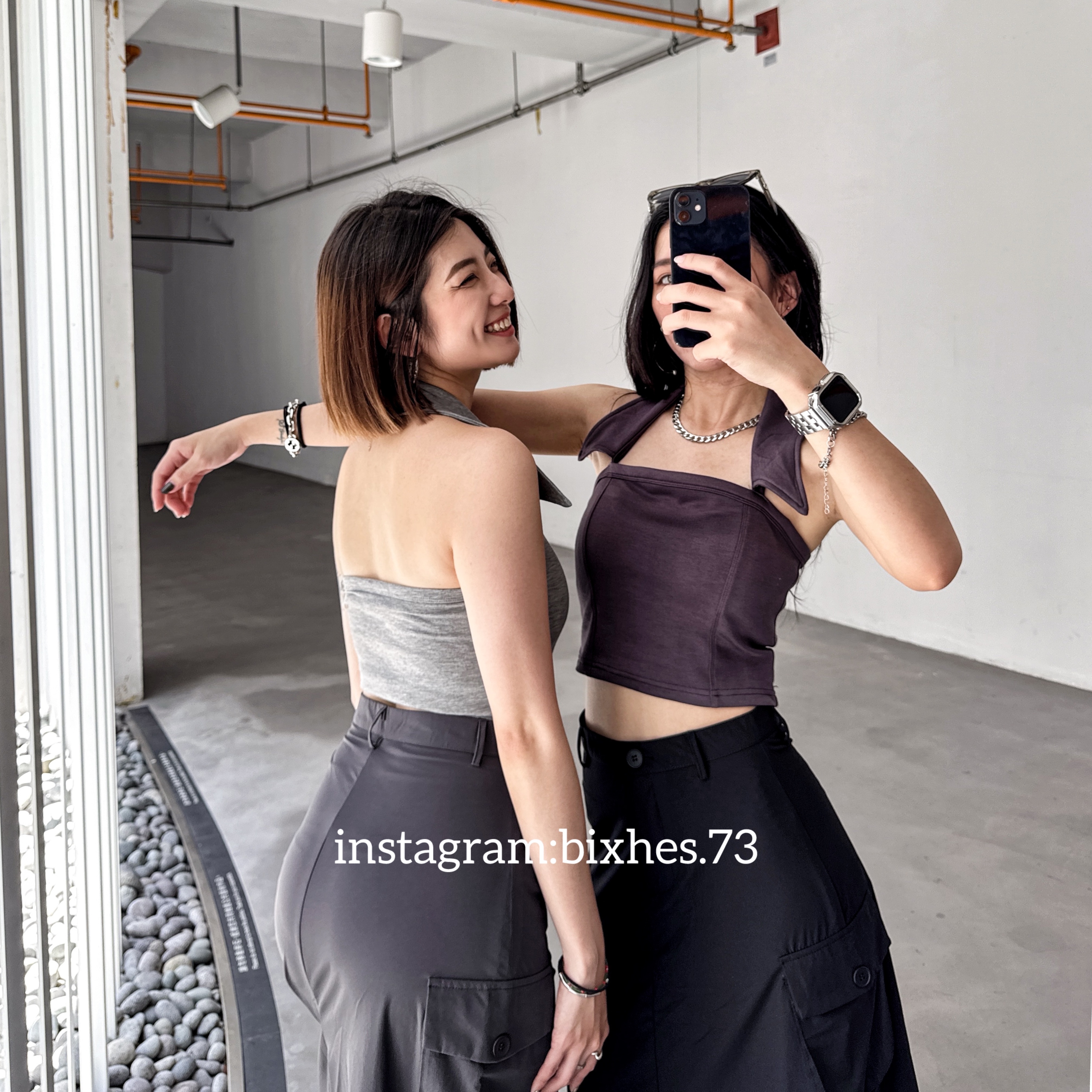 質感翻領帶墊平口背心(C00071)