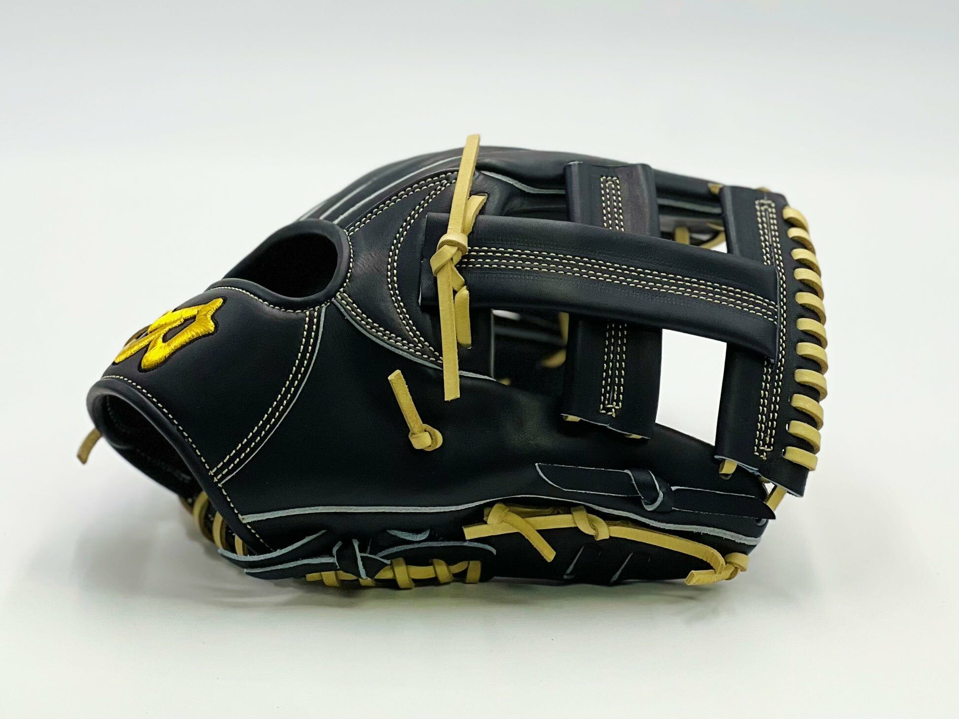 日本極致款 刀 MARCH 內野手套 V.3(已付型)