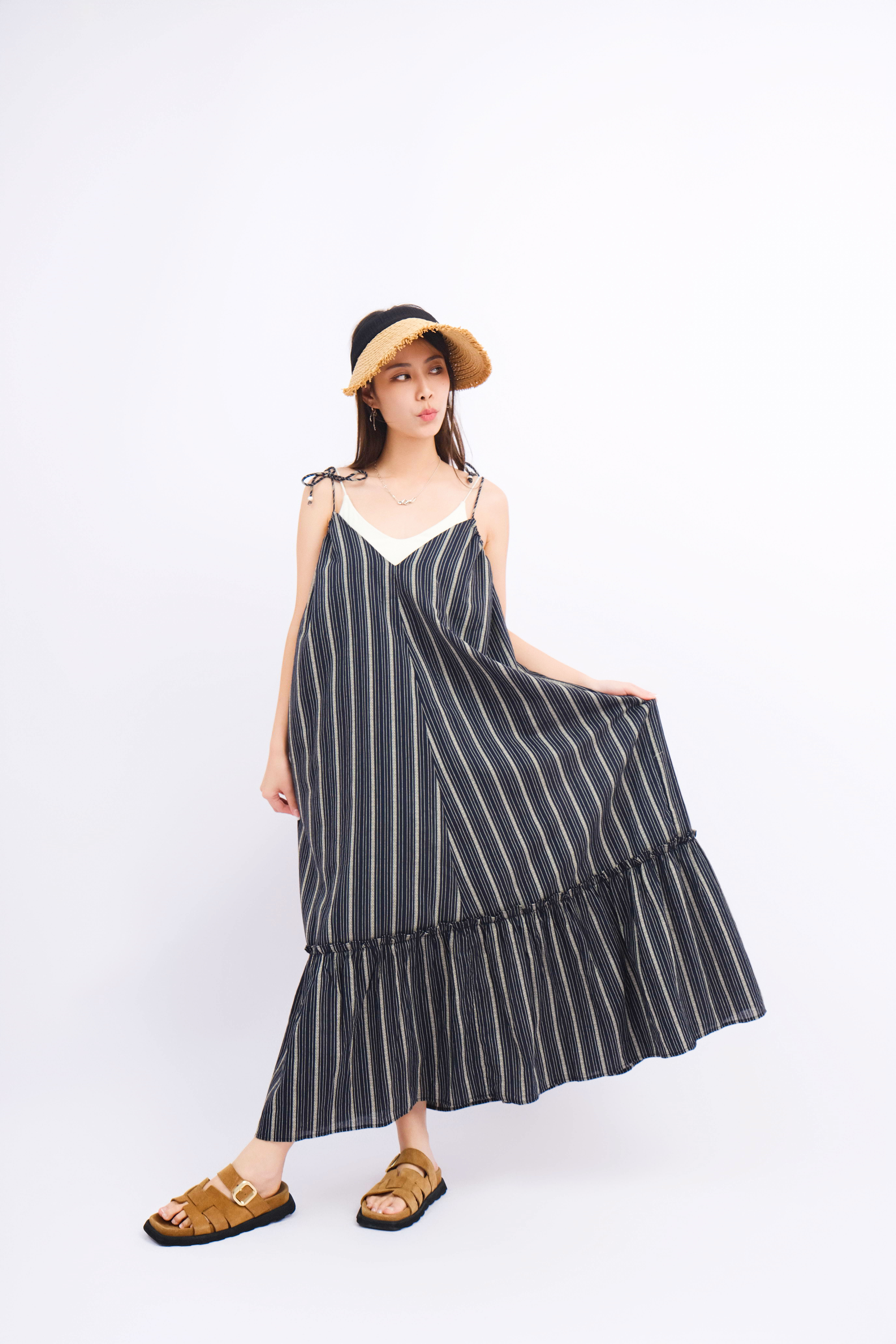 造型 1090（連先裙＋帽）