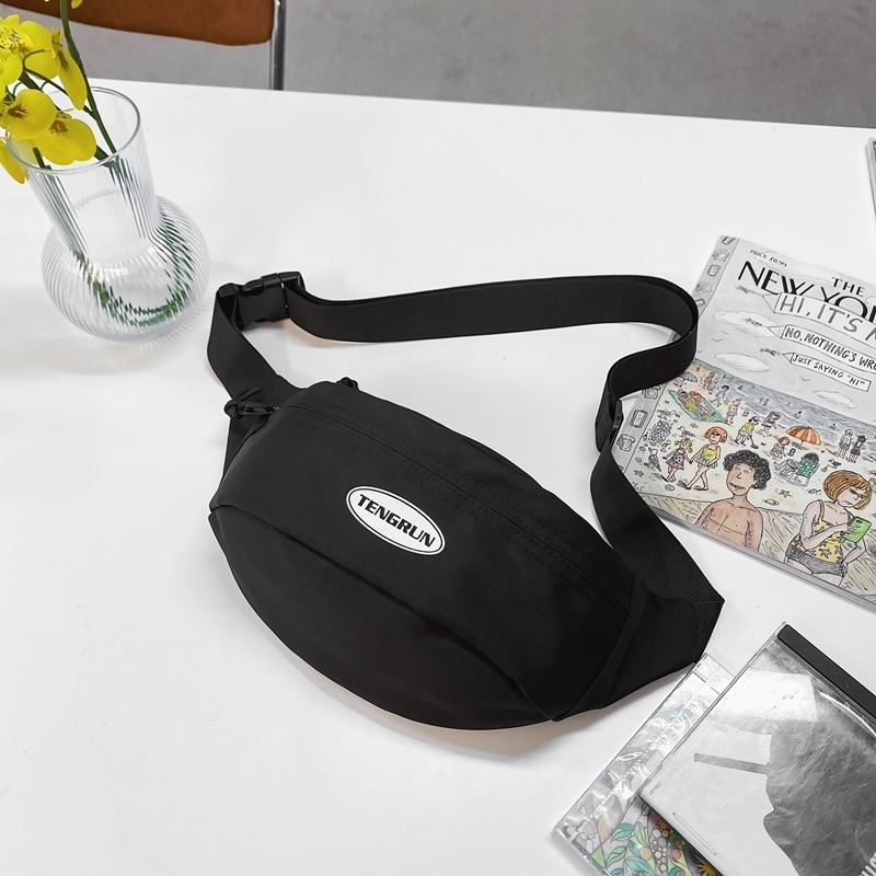 爆款休閒斜挎包 運動背包戶外單肩包(黑色)