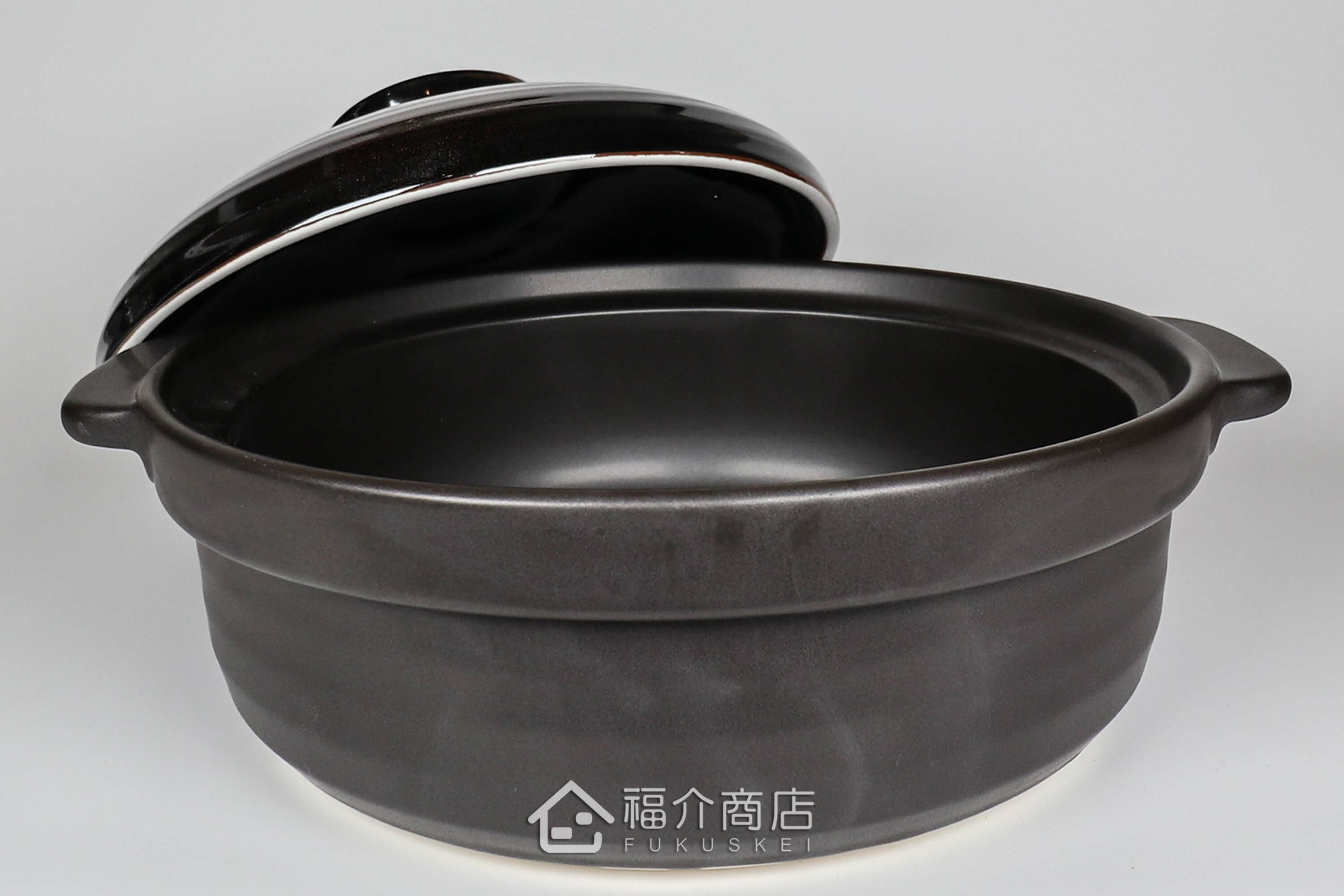 煮火鍋的日本陶鍋