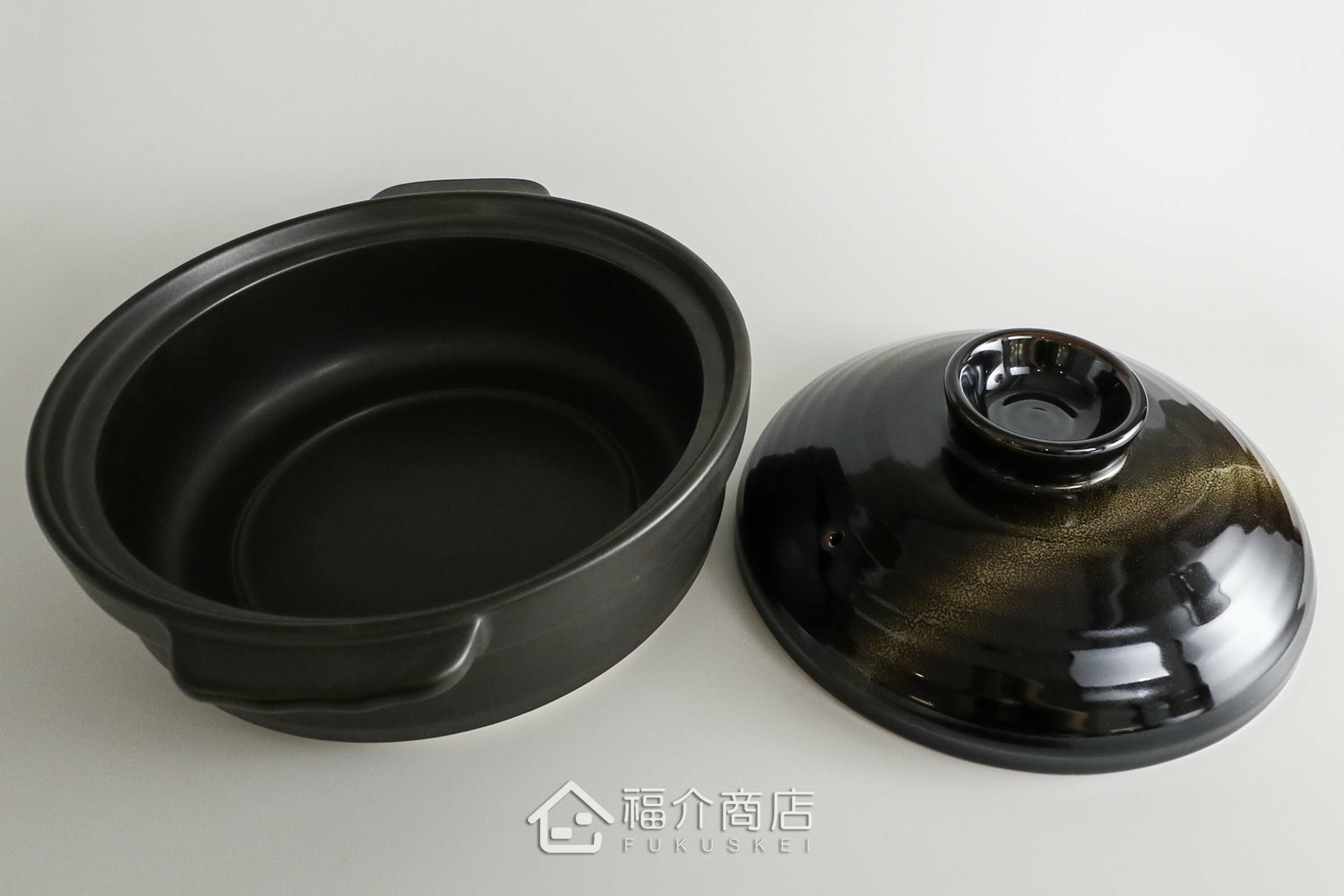 煮火鍋的日本陶鍋