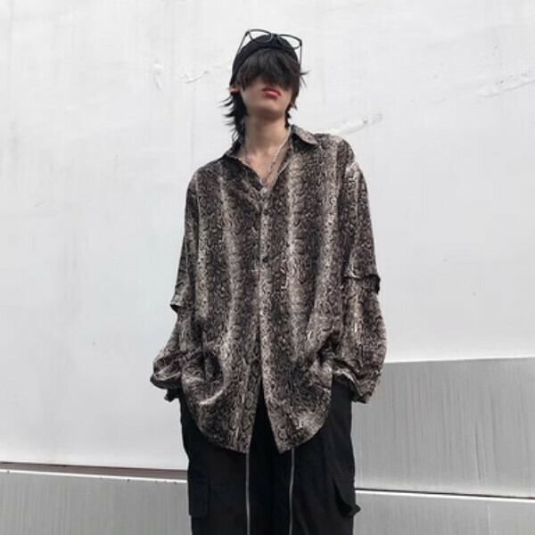 Hot recommended leopard print loose shirt [light yellow can be detached into short-sleeved and grayish yellow M-XL sizes, please confirm the delivery size with customer service after placing the order]