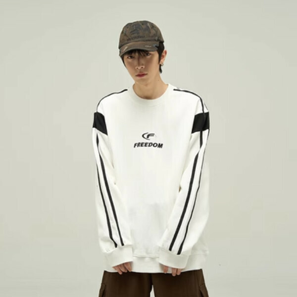 Hot Recommended Retro Round Neck Loose Sweatshirt [White S-XL sizes, please confirm the delivery size with customer service after placing the order]