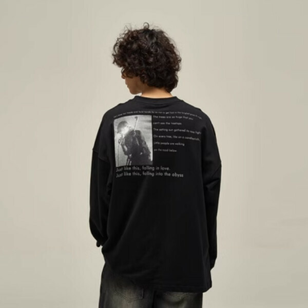 Hotly recommended rock punk round neck thin sweatshirt [black size M-2XL, please confirm the delivery size with customer service after placing the order]