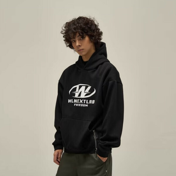 Popular retro sweatshirt [Black XL size, confirm the delivery size with customer service after placing the order]