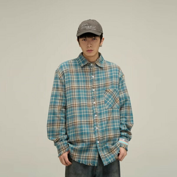 Popular loose long-sleeved plaid shirt [Blue M-XL sizes, please confirm the delivery size with customer service after placing the order]